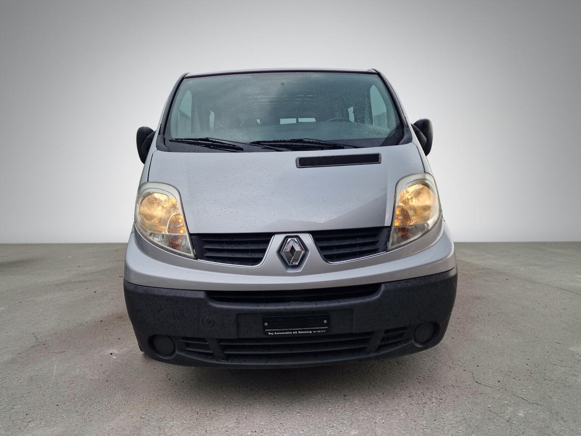 RENAULT Trafic 2.5 dCi 2.9t L1H1 12Mt Gara MFK Neu-image-2
