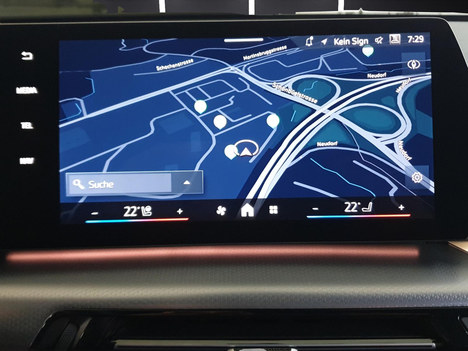 BMW iX2 xDrive30-image-21