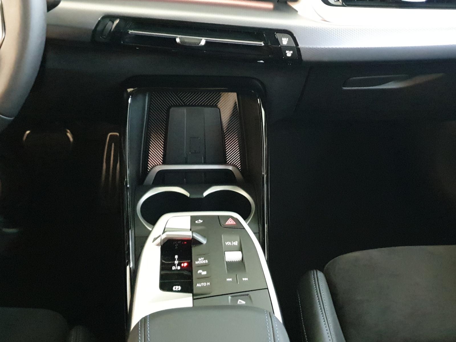 BMW iX2 xDrive30-image-20
