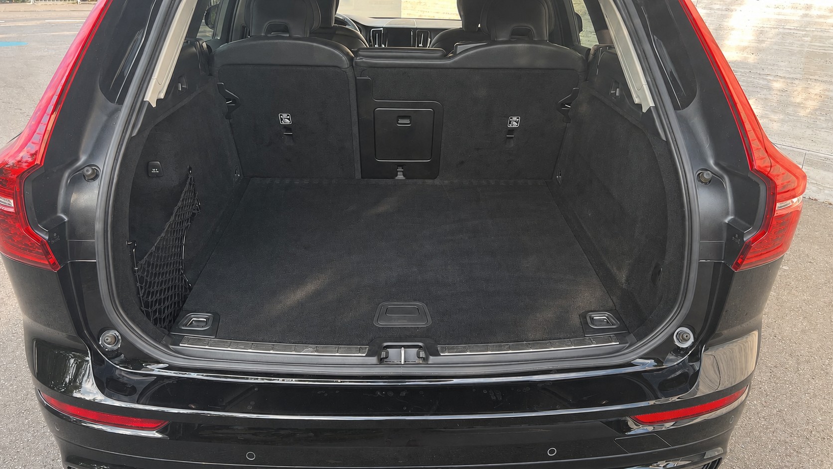 VOLVO 2.0 B4 MH Ultimate Dark AWD-image-12