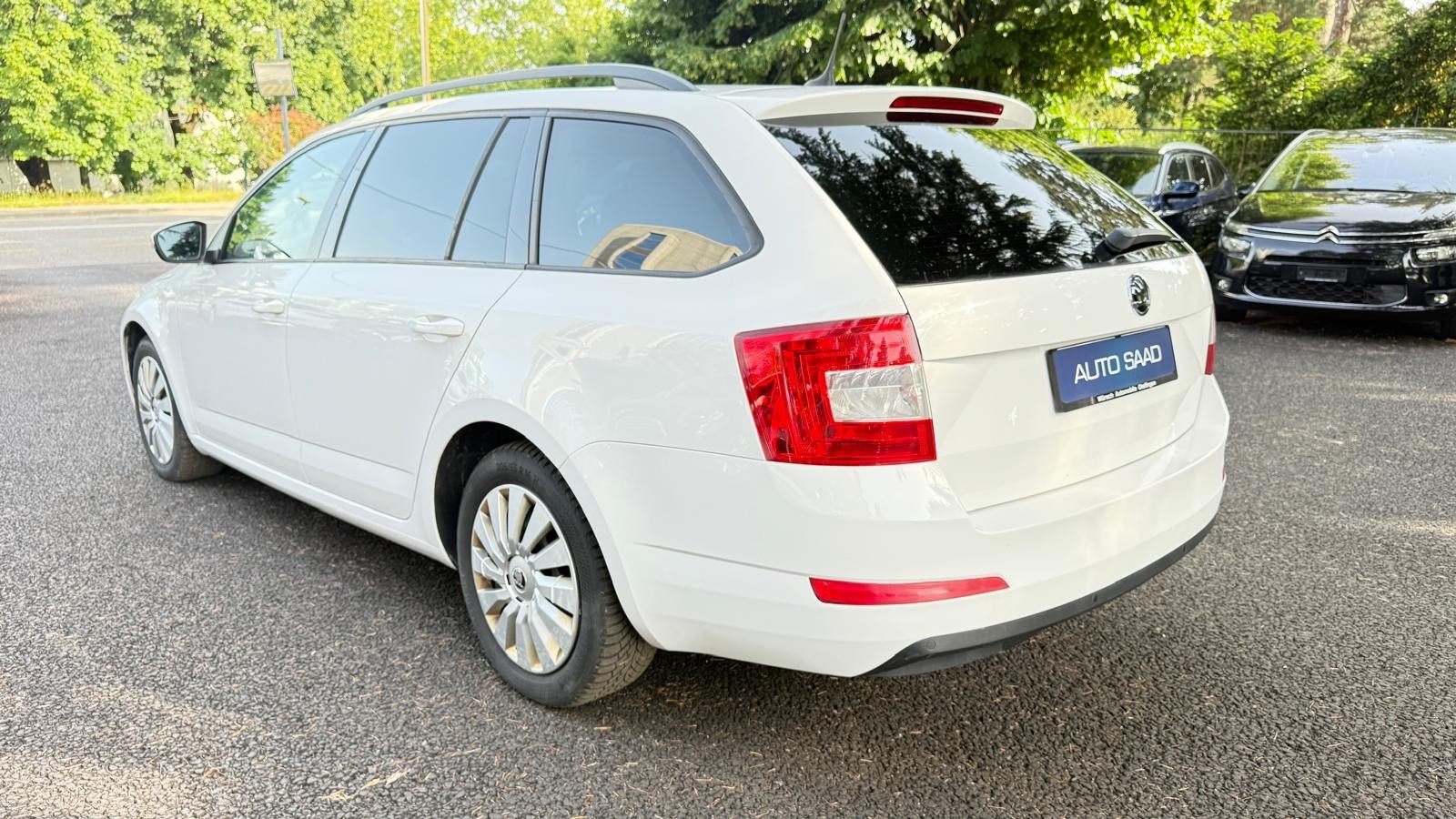 SKODA Octavia Combi 2.0 TDI L&K 4x4 DSG-image-4