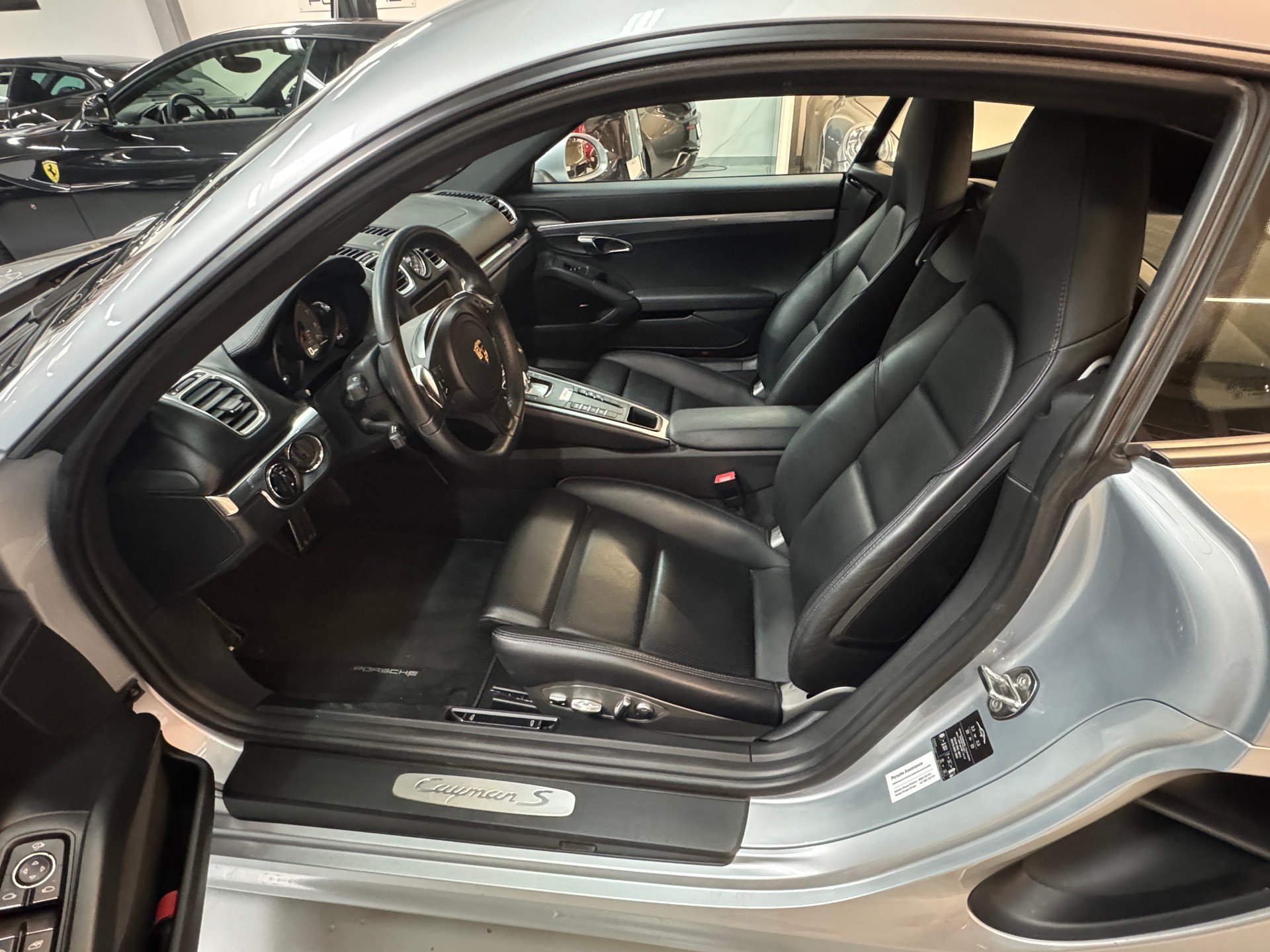 PORSCHE Cayman S 3.4 PDK-image-8