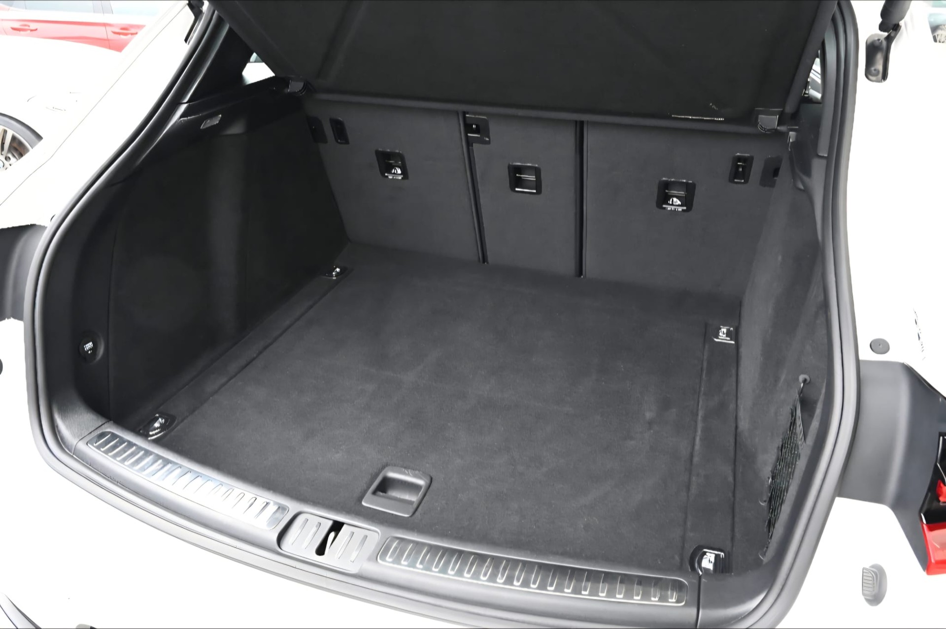 PORSCHE Macan PDK-image-6