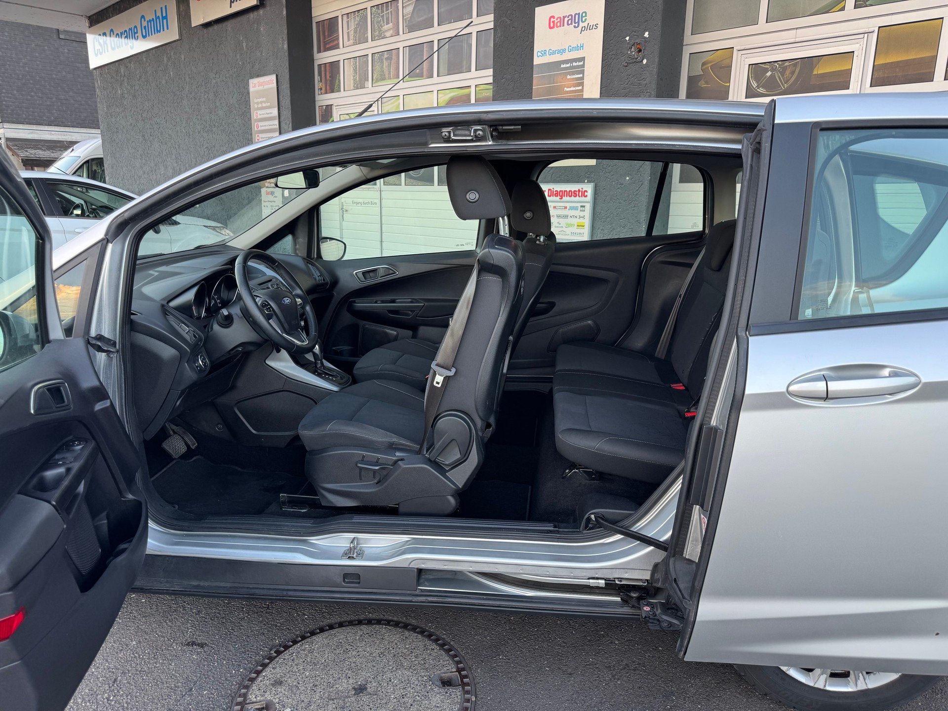 FORD B-Max 1.6 Ti-VCT TitaniumX PowerShift-image-6