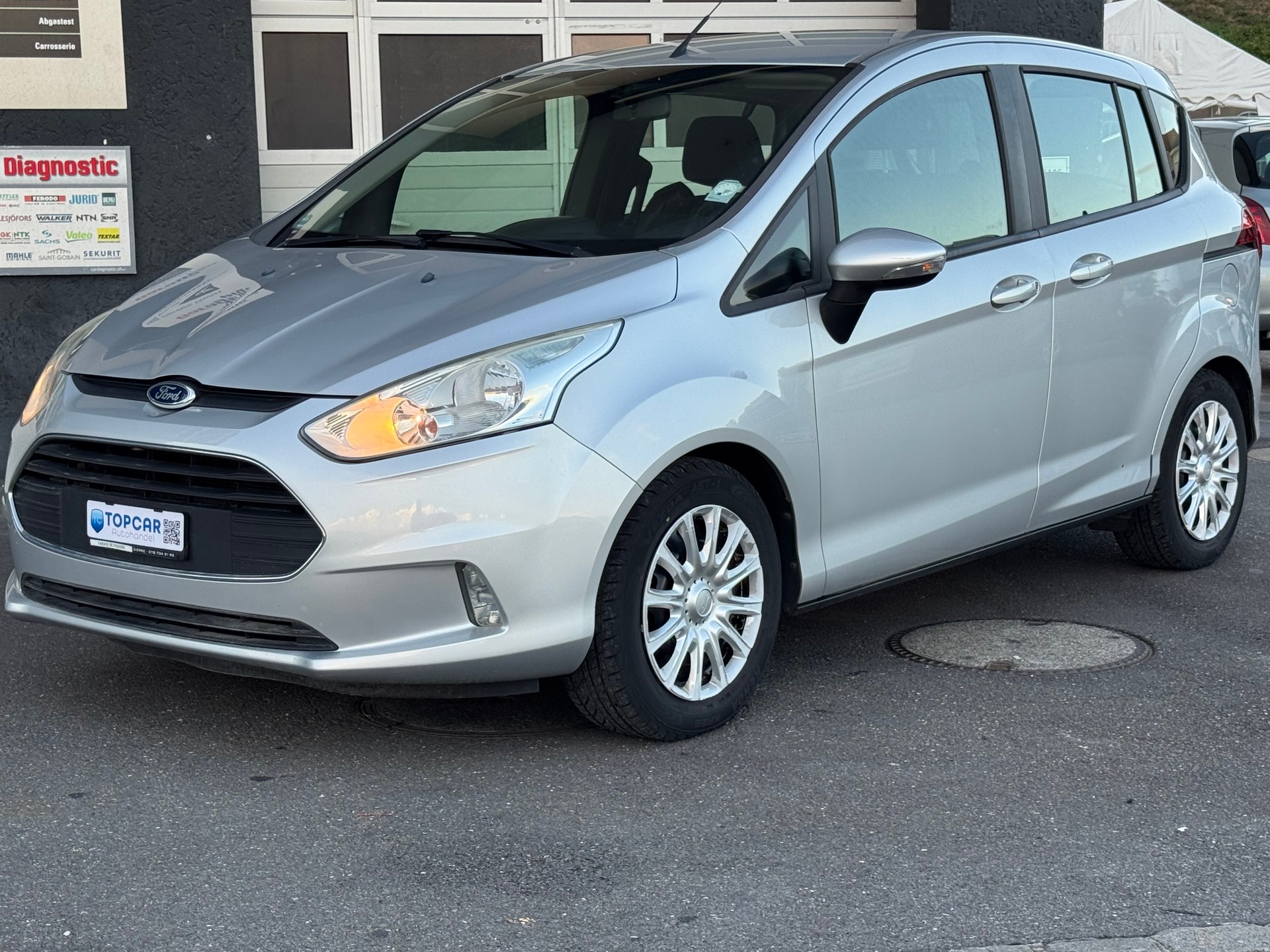 FORD B-Max 1.6 Ti-VCT TitaniumX PowerShift-image-4