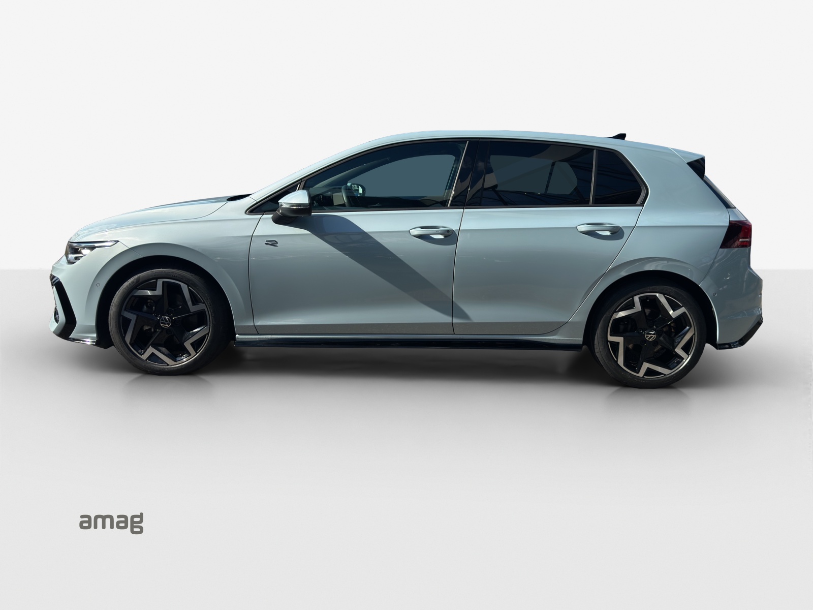 VW Golf 1.5 e TSI mHEV R-Line DSG-image-1