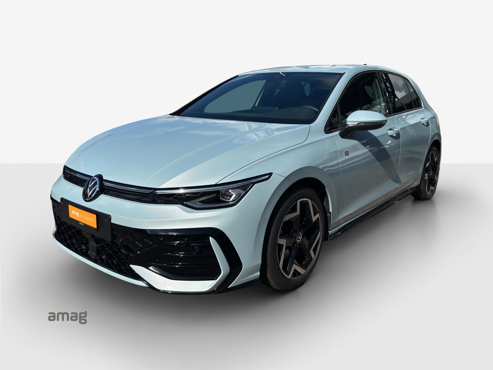 VW Golf 1.5 e TSI mHEV R-Line DSG-image-0