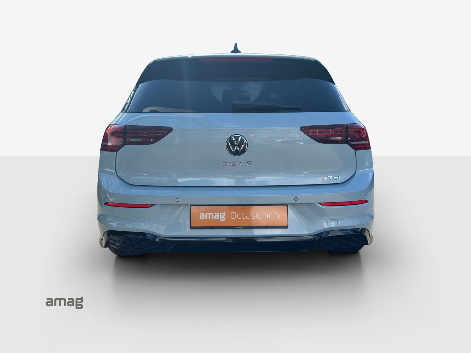 VW Golf 1.5 e TSI mHEV R-Line DSG-image-3
