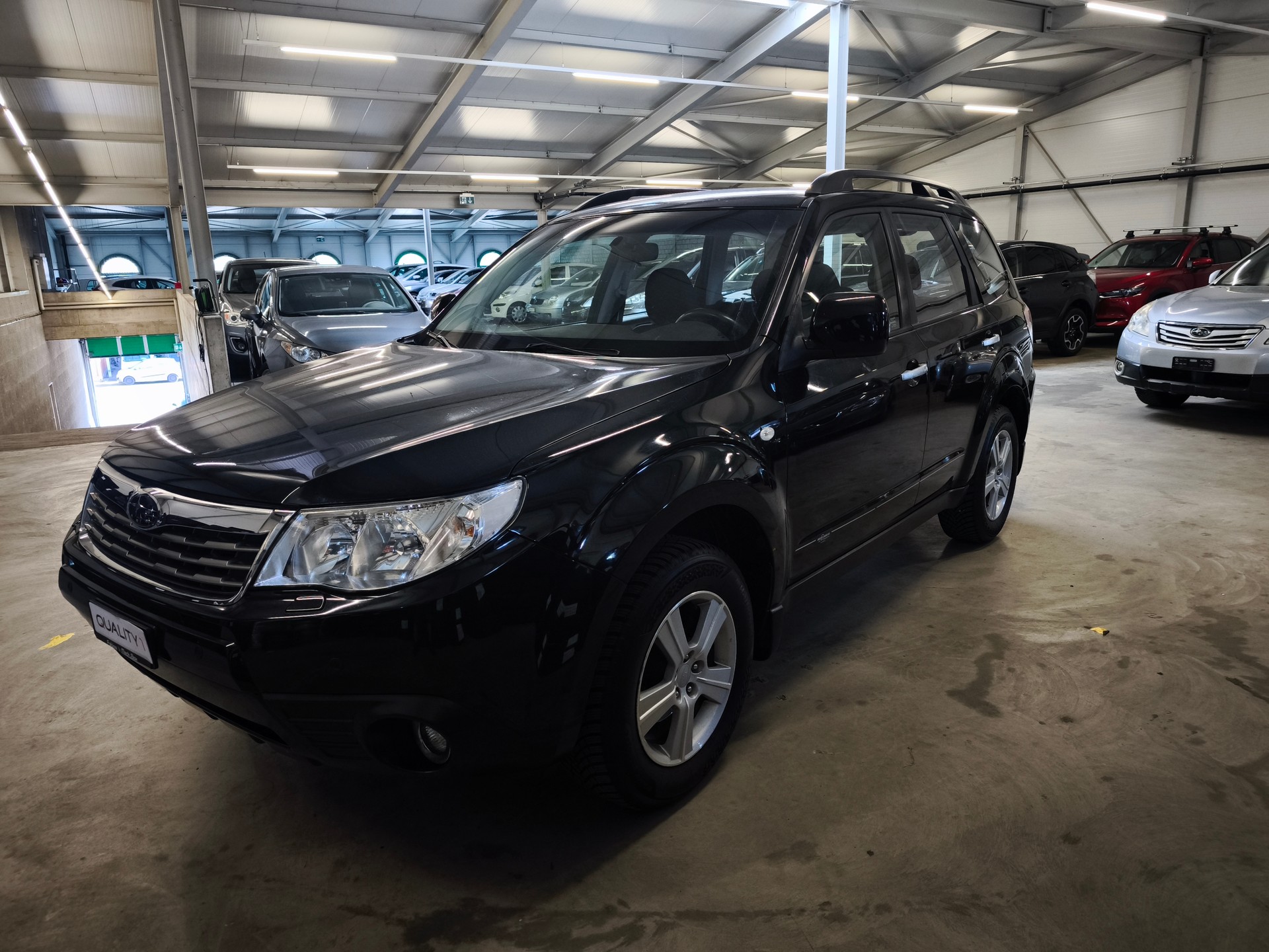 SUBARU Forester 2.0XS Comfort Celebration Automatic-image-4