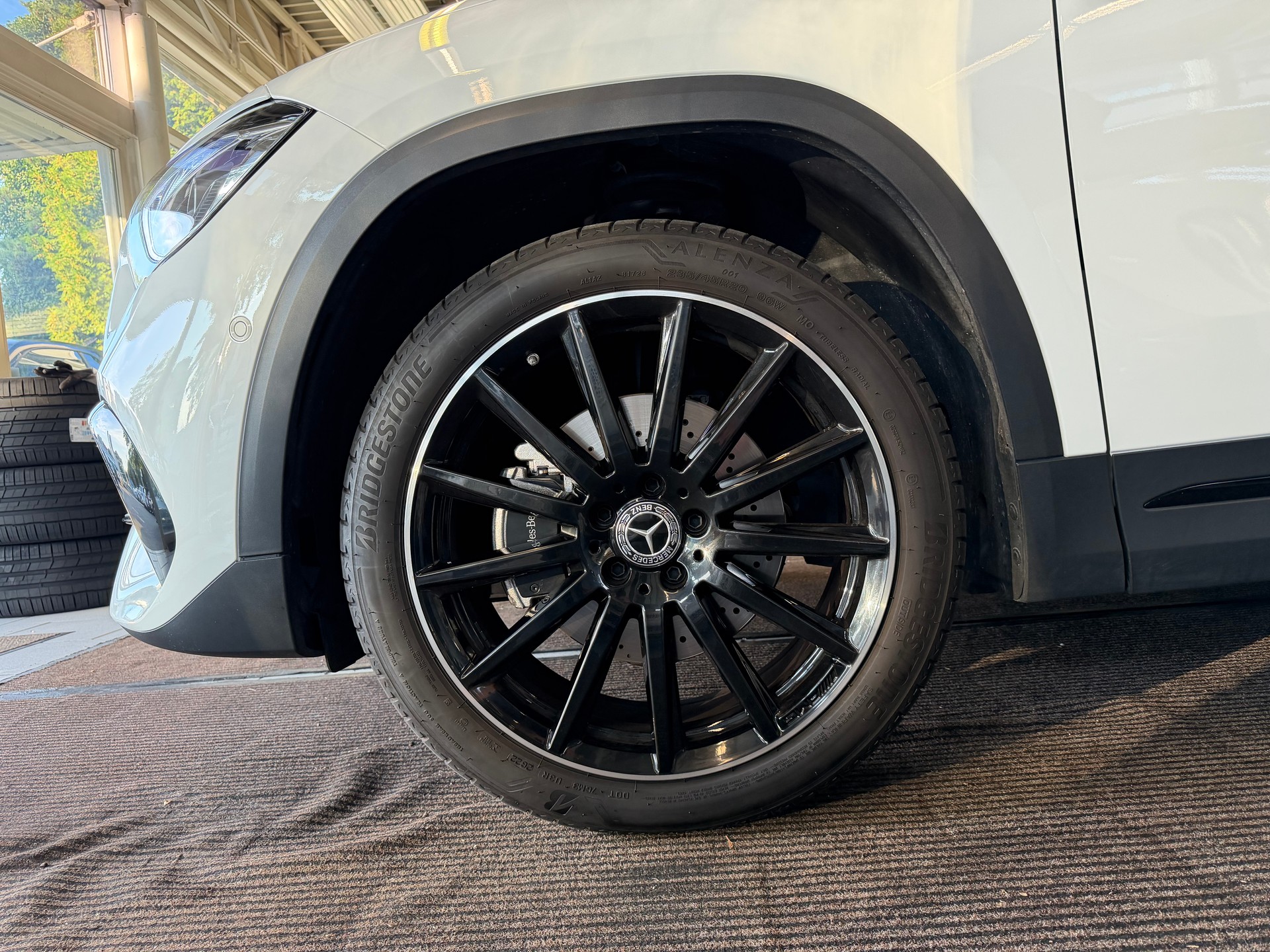 MERCEDES-BENZ GLA 250e AMG Line 8G-DCT | CH | MSI+ Garantie 01/2027 | Gratis Service | WIE NEU | Pano | AHK |-image-8