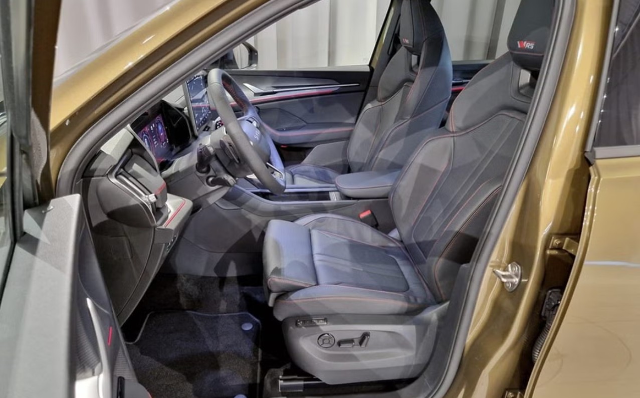 SKODA Kodiaq 2.0 TSI RS 4x4 7-Sitzer-image-6