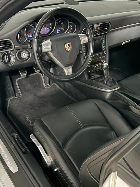 PORSCHE 3.6 Carrera-image-5