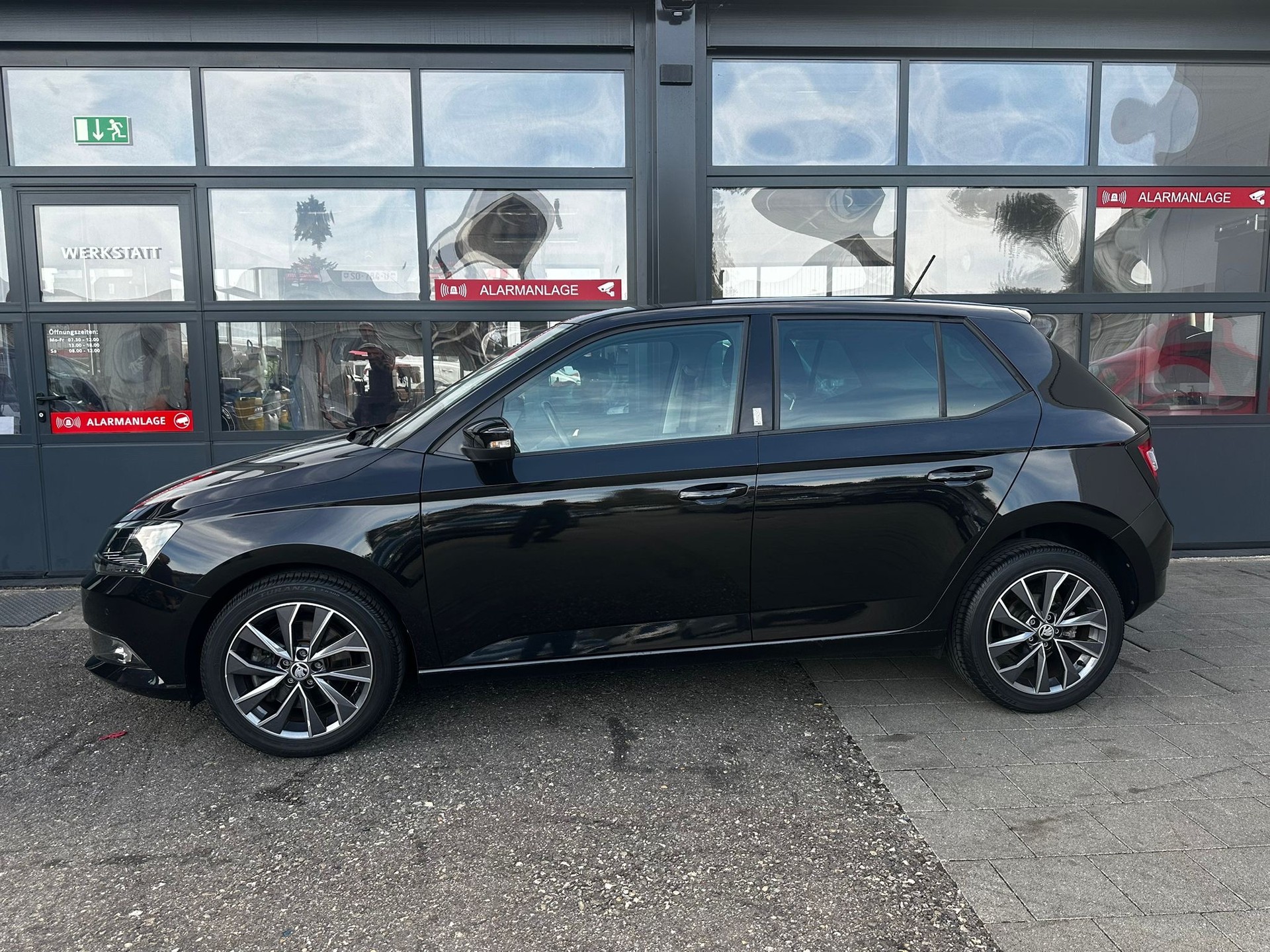 SKODA Fabia 1.0 TSI Style DSG-image-2