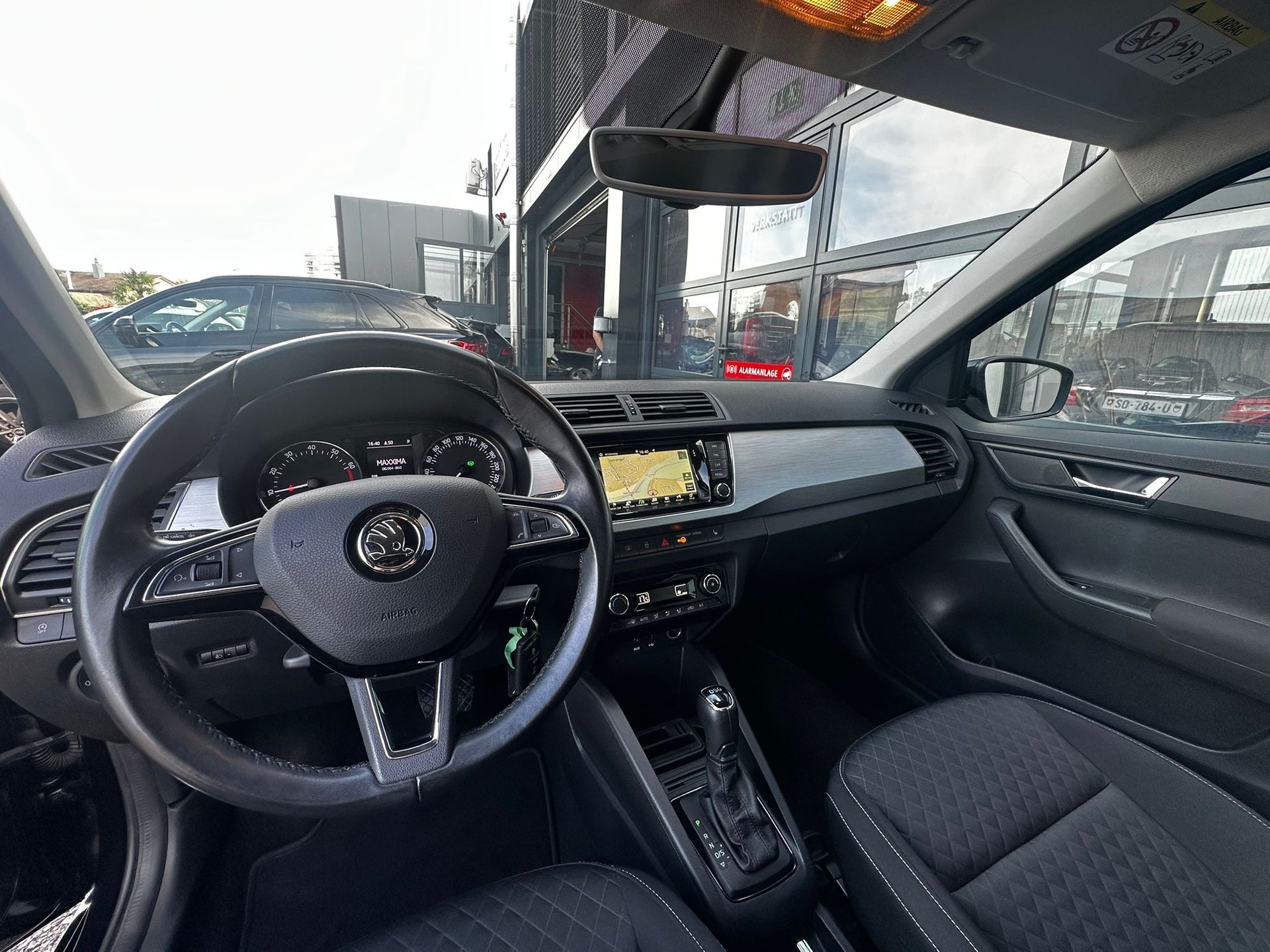 SKODA Fabia 1.0 TSI Style DSG-image-13
