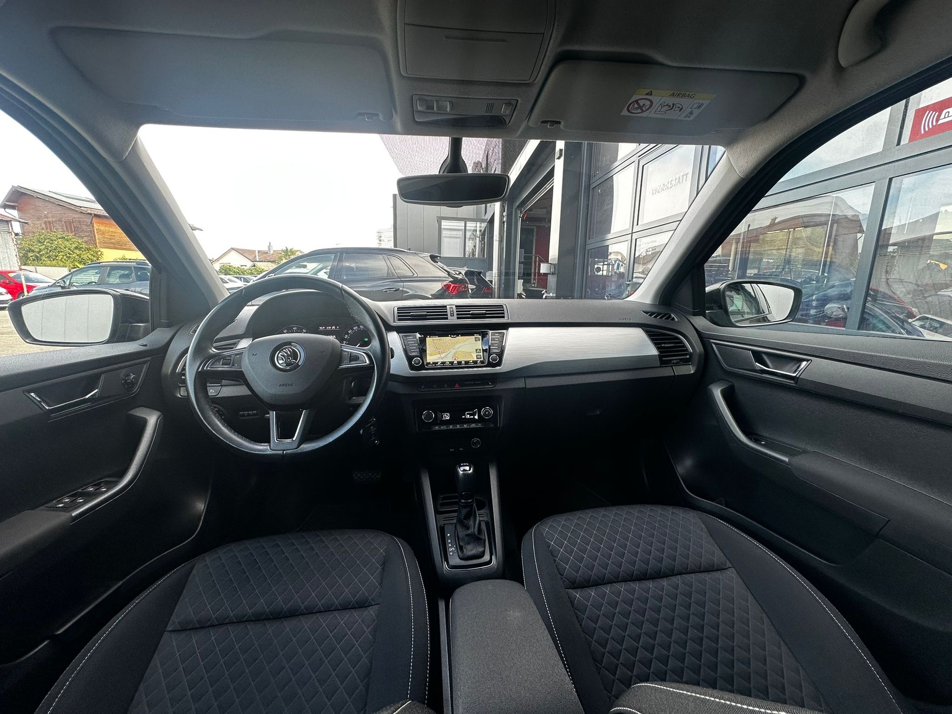 SKODA Fabia 1.0 TSI Style DSG-image-9