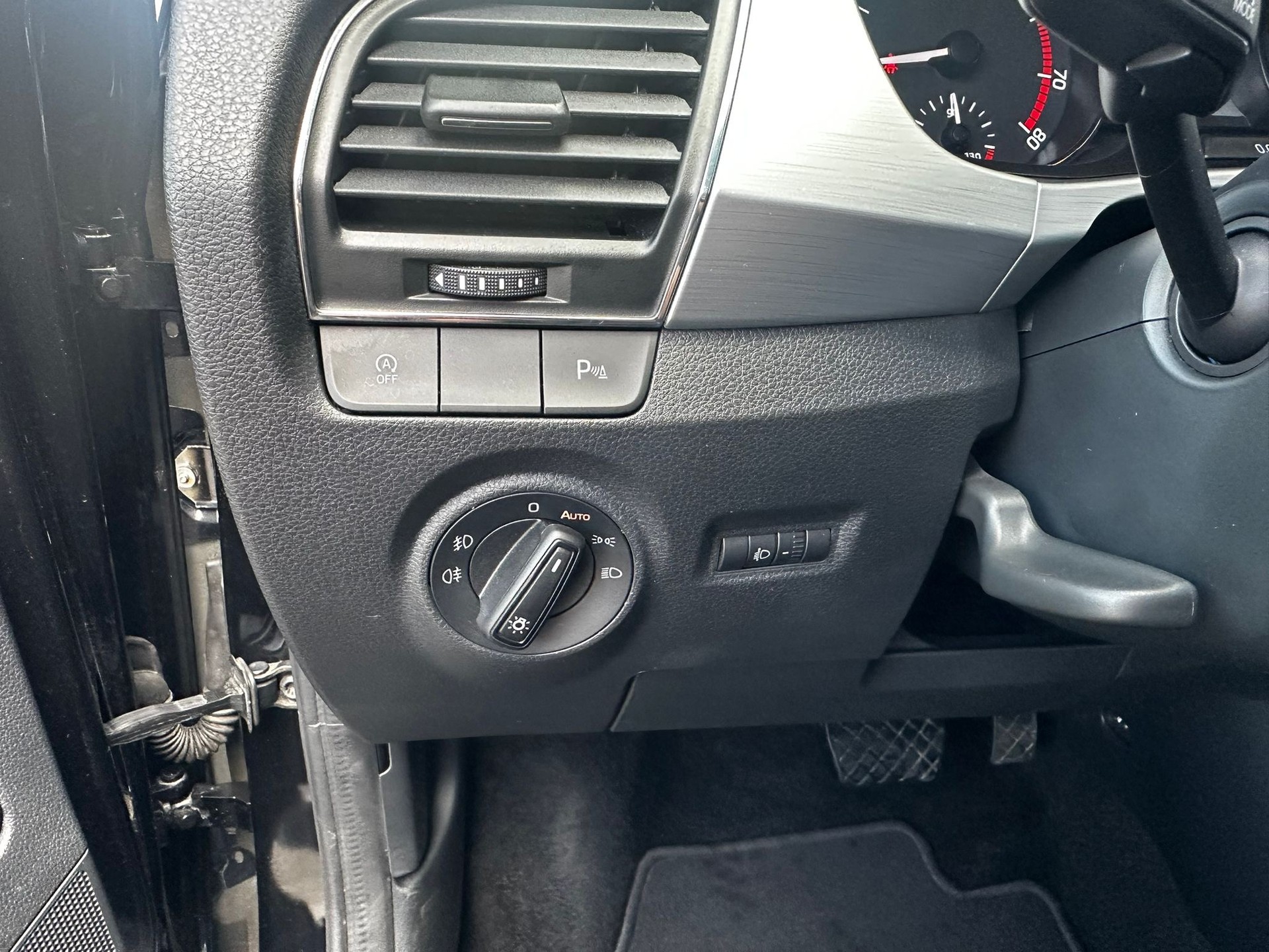 SKODA Fabia 1.0 TSI Style DSG-image-14
