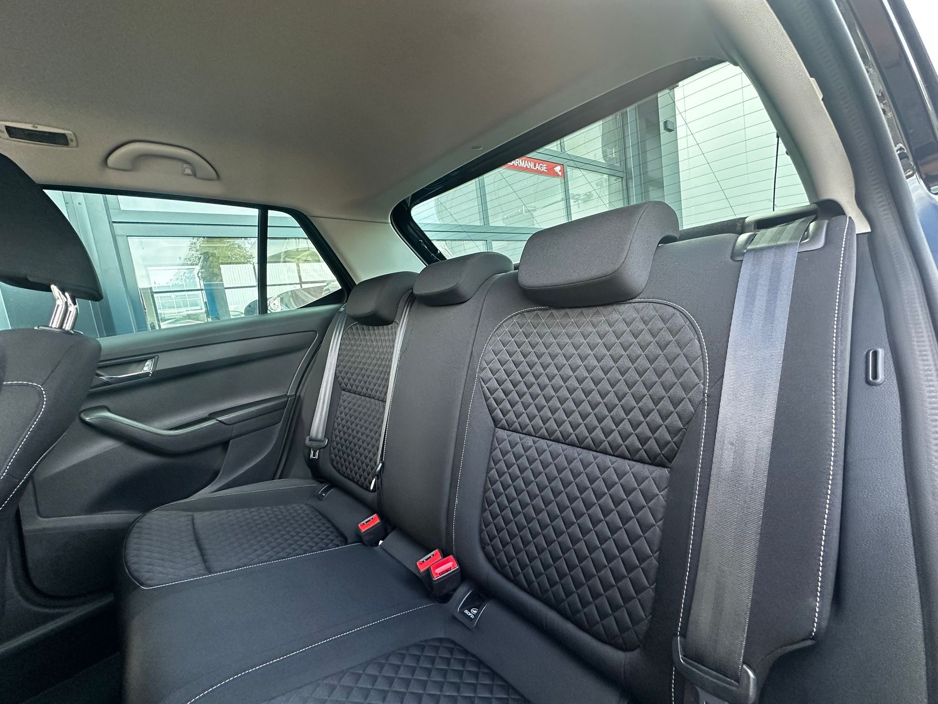 SKODA Fabia 1.0 TSI Style DSG-image-8