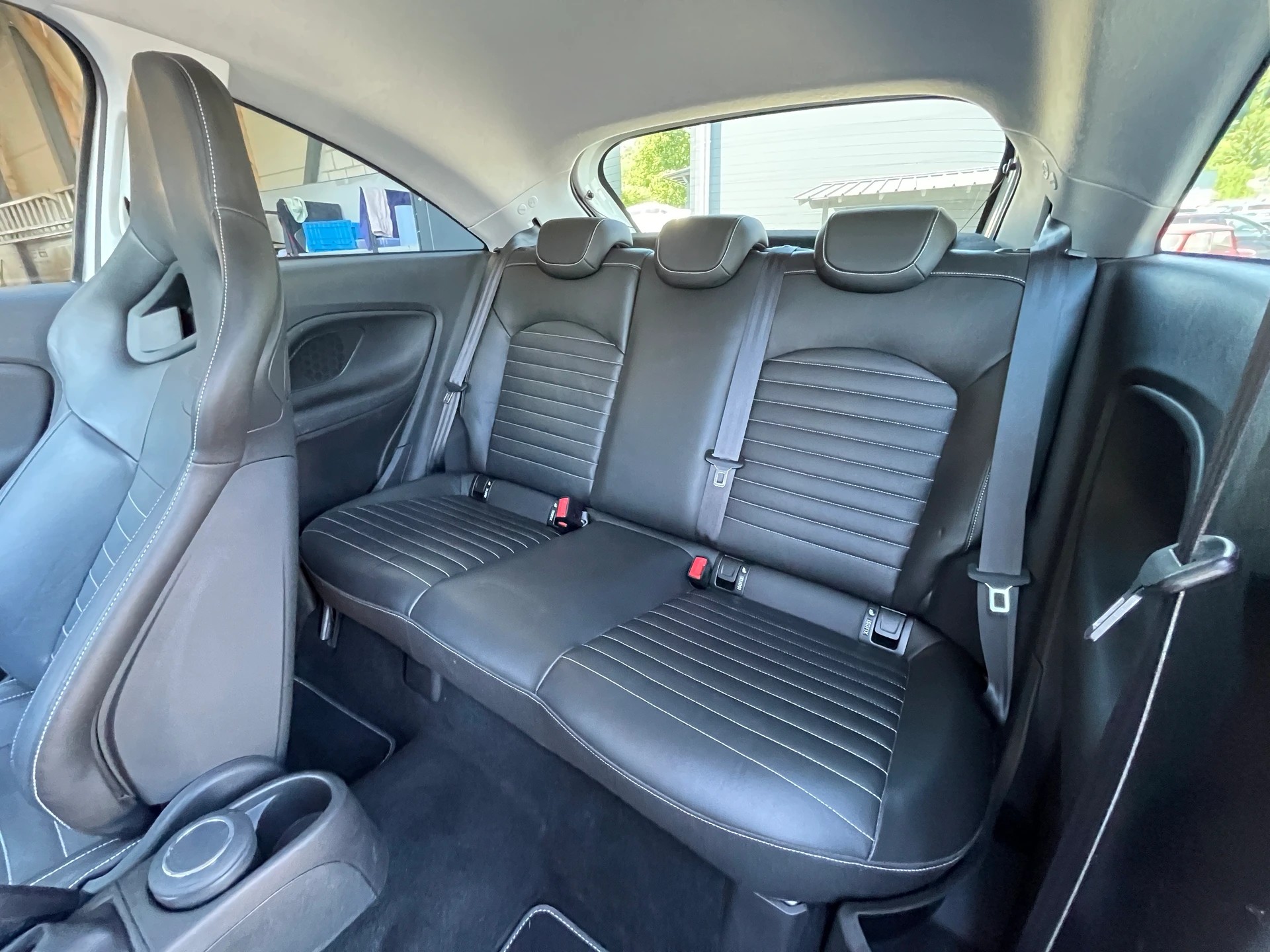 OPEL Corsa 1.6 Turbo OPC-image-13