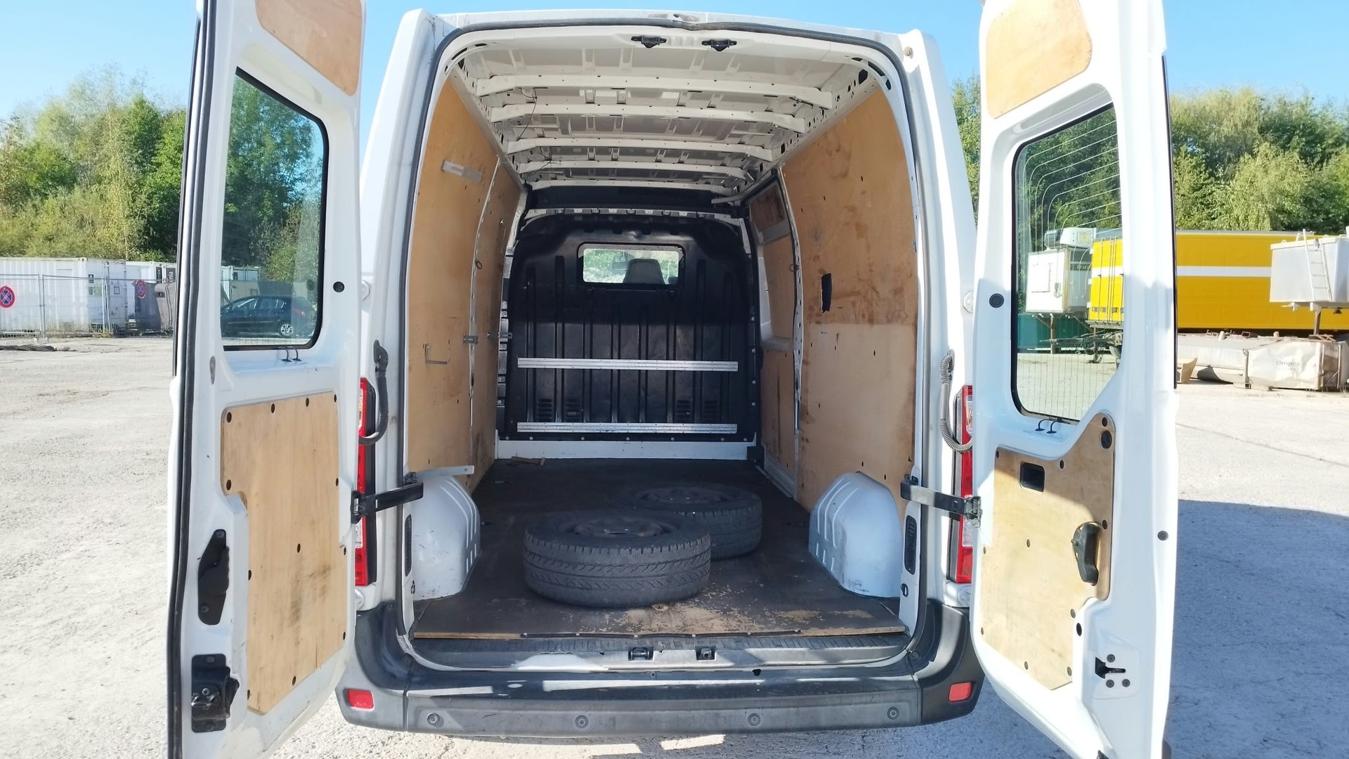 RENAULT Master T35 2.3dCi 125 L3H2-image-9