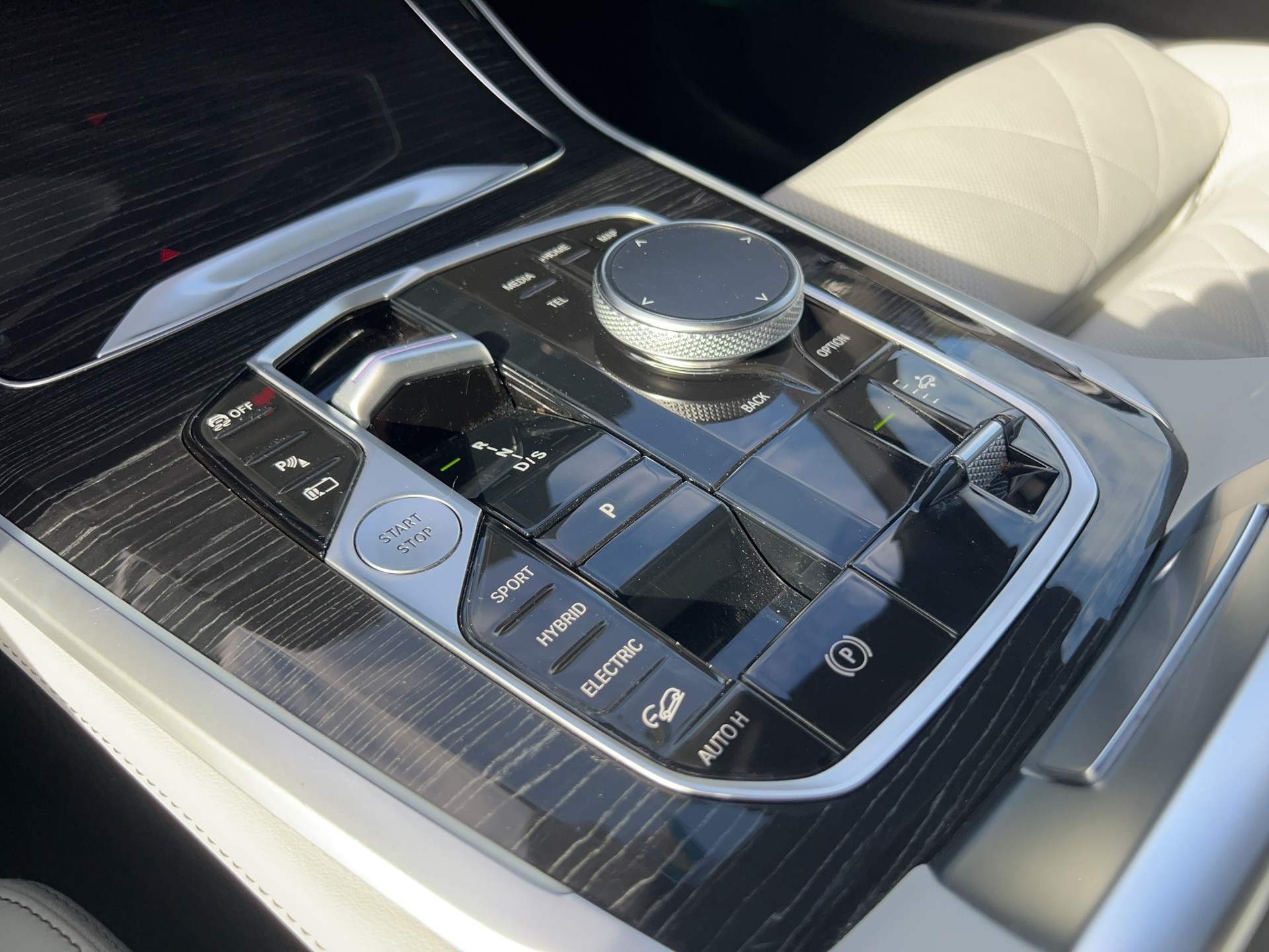 BMW X5 xDr 50e M Sport Pro-image-17