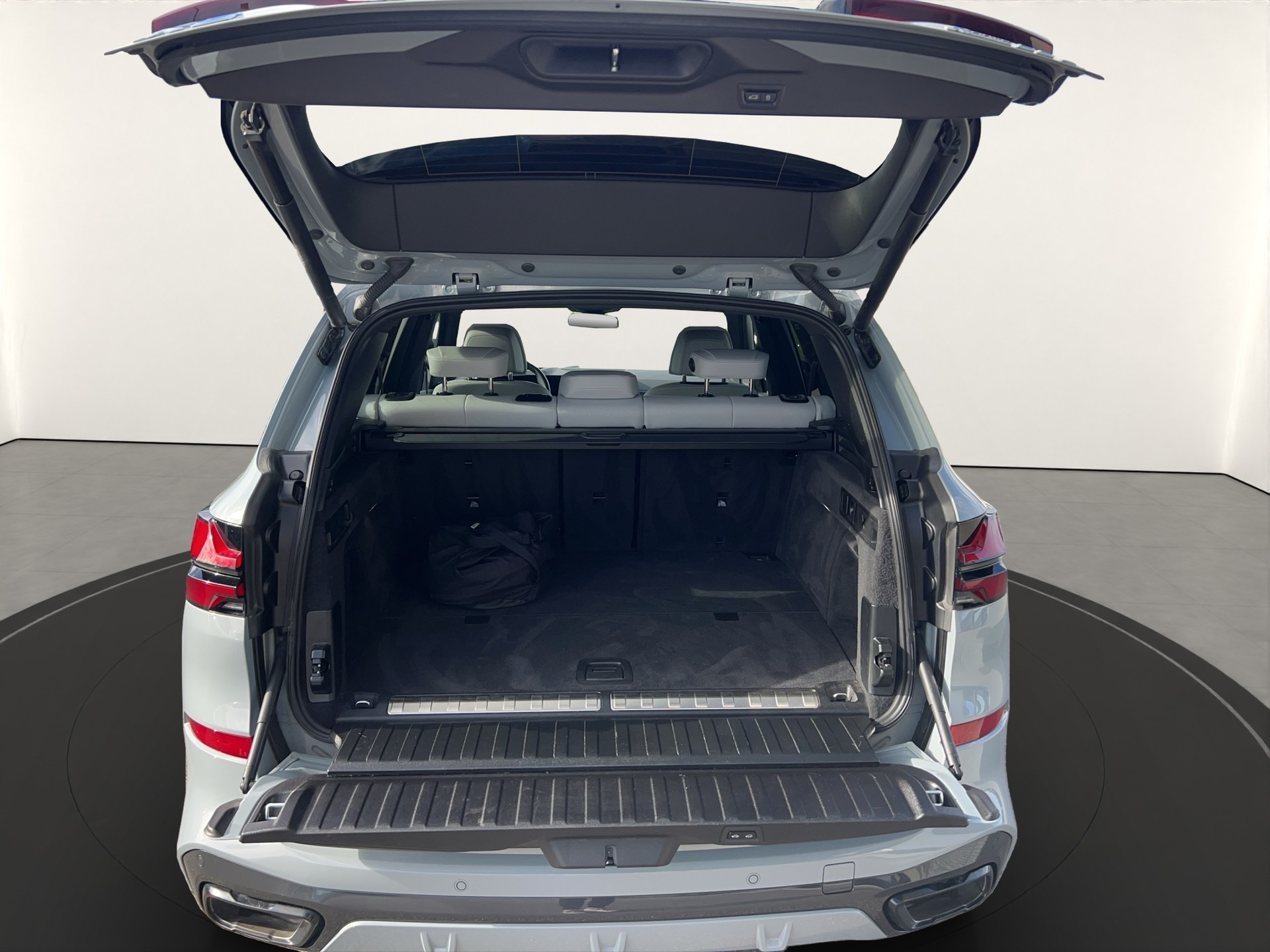 BMW X5 xDr 50e M Sport Pro-image-22