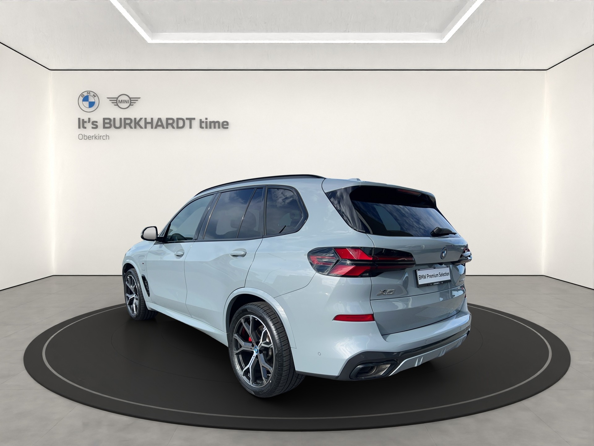 BMW X5 xDr 50e M Sport Pro-showroom-element-2
