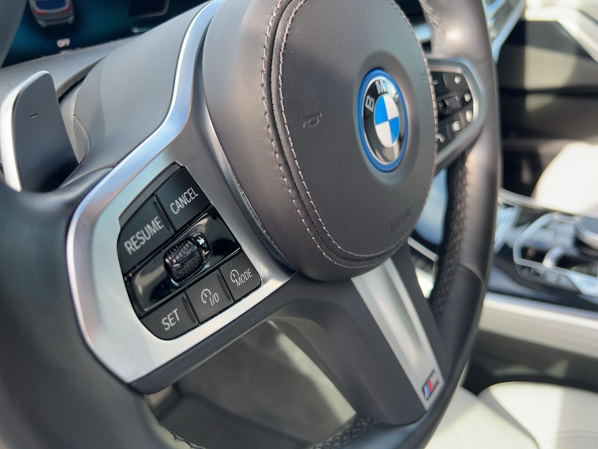 BMW X5 xDr 50e M Sport Pro-image-11
