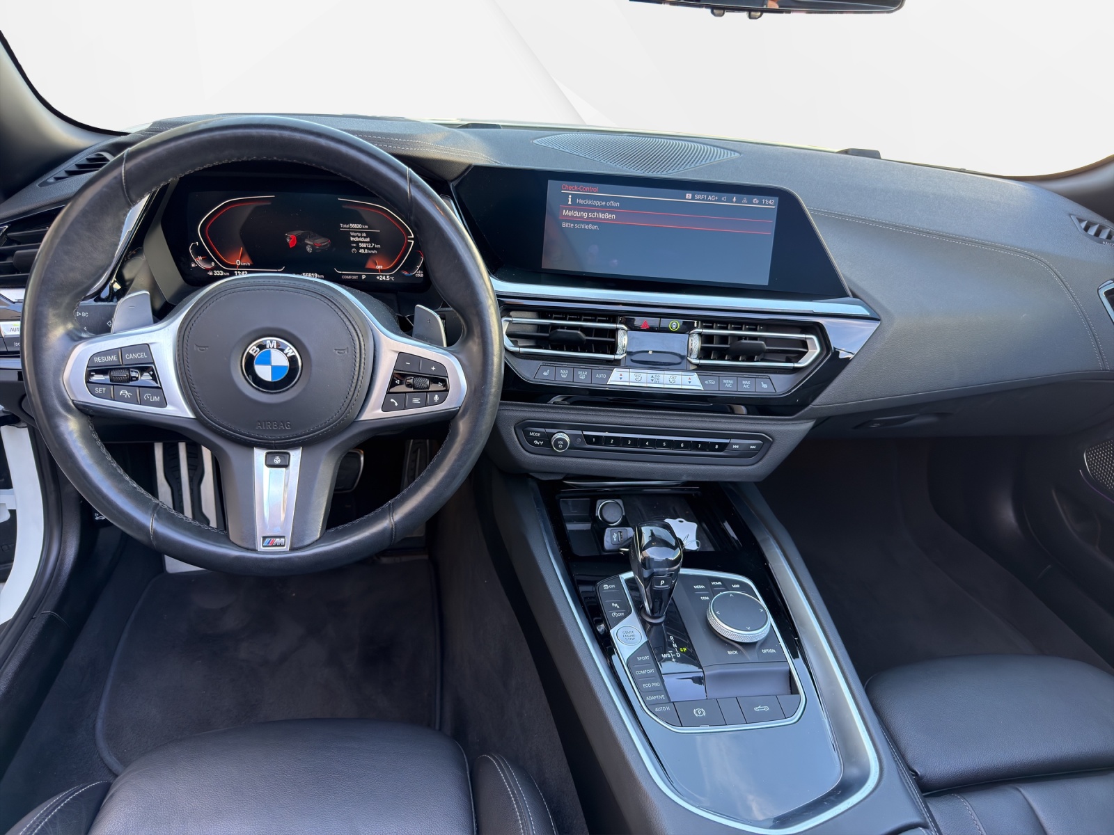 BMW Z4 sDrive 30i M Sport-image-12