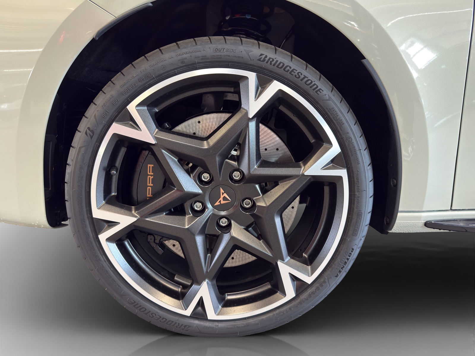 CUPRA LEON 2.0 TSI VZ DSG-image-13