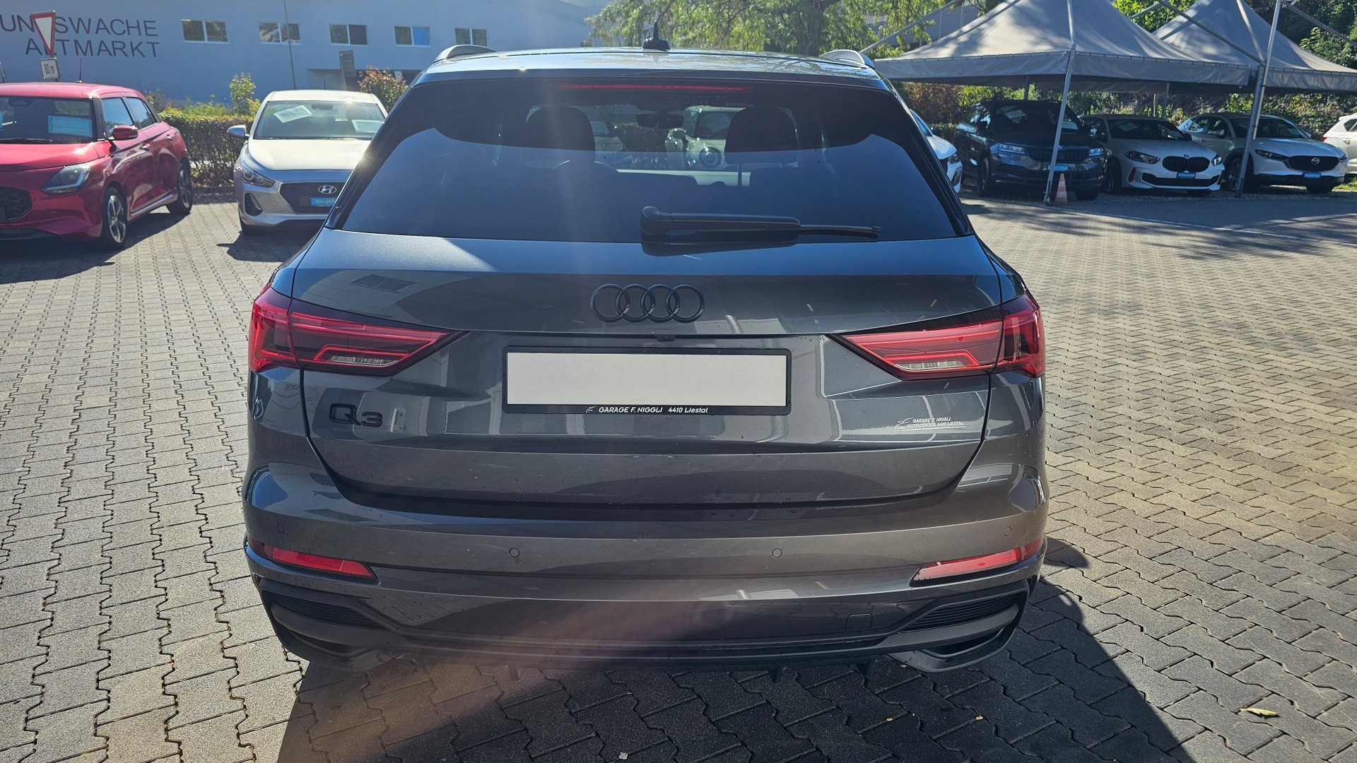 AUDI Q3 45 TFSI e S line S-tronic-image-9