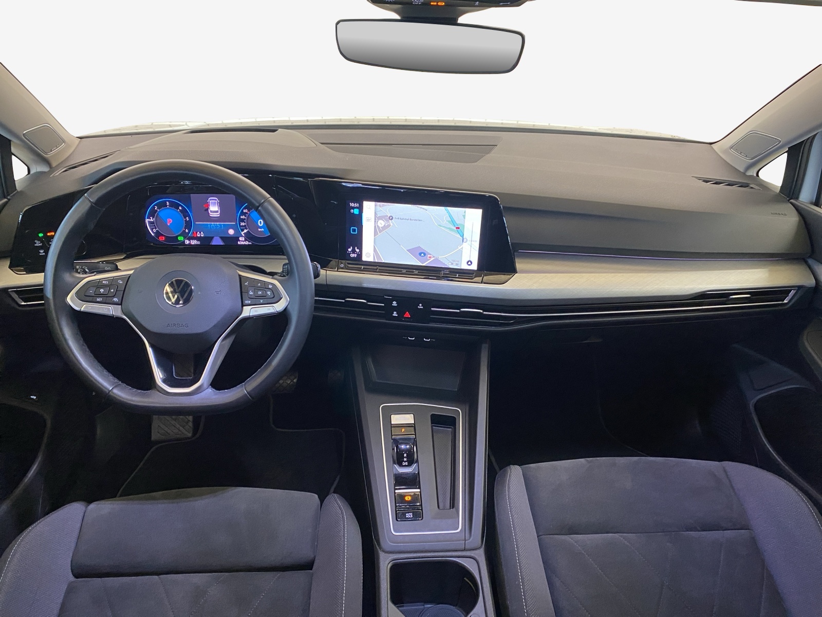 VW Golf Variant 2.0 TDI Life DSG 4Motion-image-8