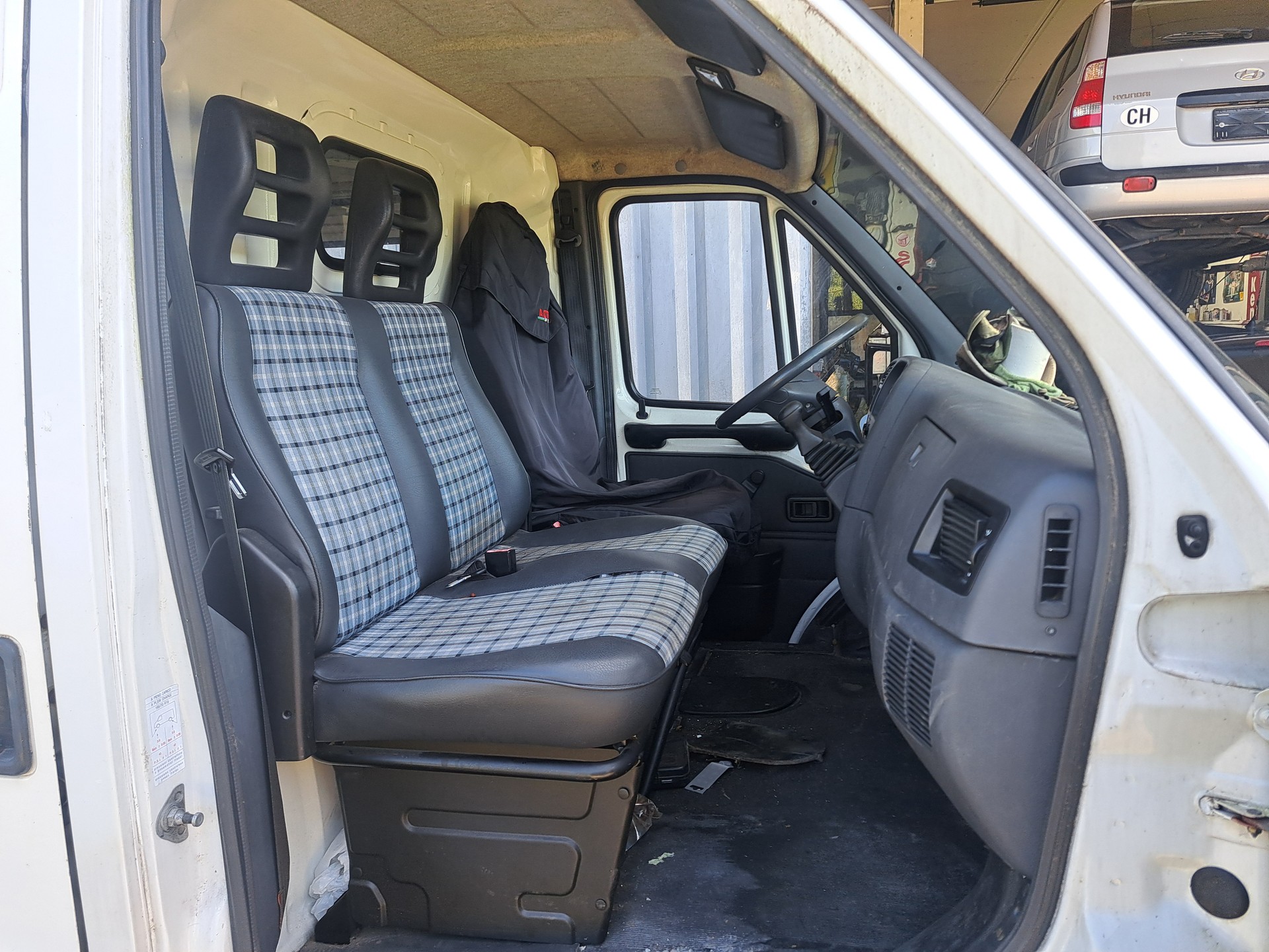 PEUGEOT Boxer 2.0 270 C-image-4