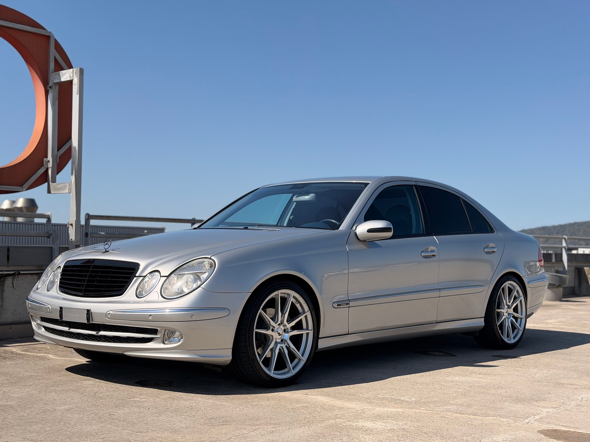 MERCEDES-BENZ E 200 Kompressor Avantgarde-image-4
