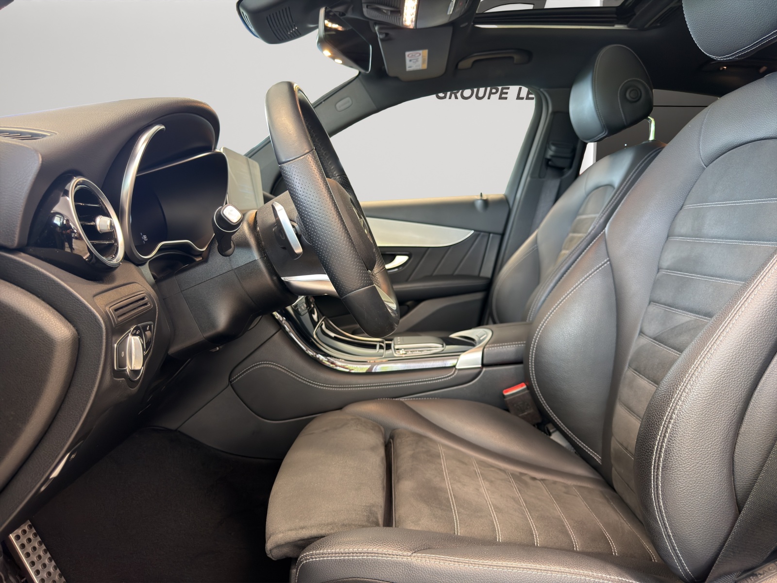 MERCEDES-BENZ GLC Coupé 300 AMG Line 4Matic 9G-Tronic-image-7
