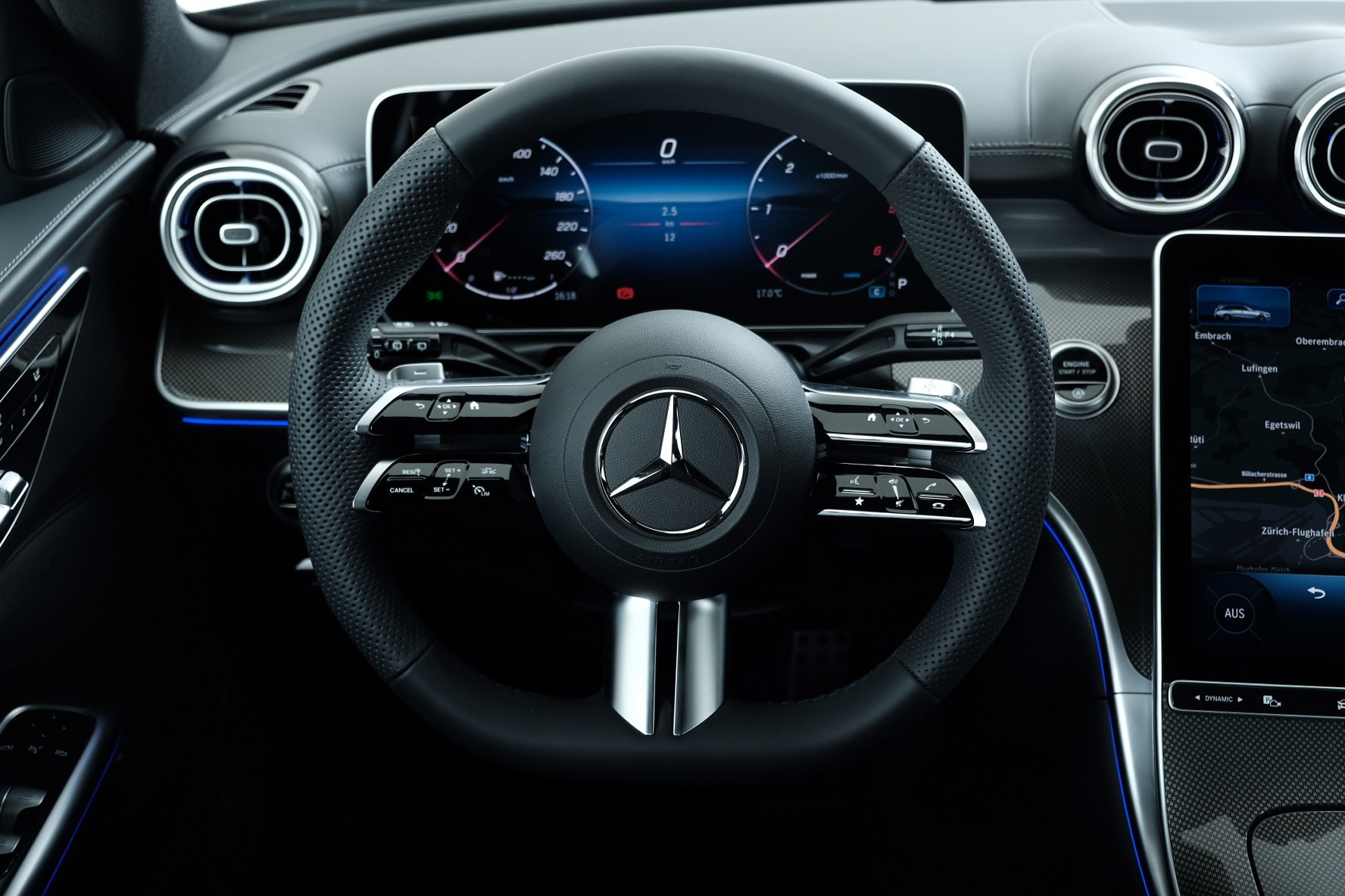 MERCEDES-BENZ C 220 d Swiss Star AMG Line 4matic S206-image-7