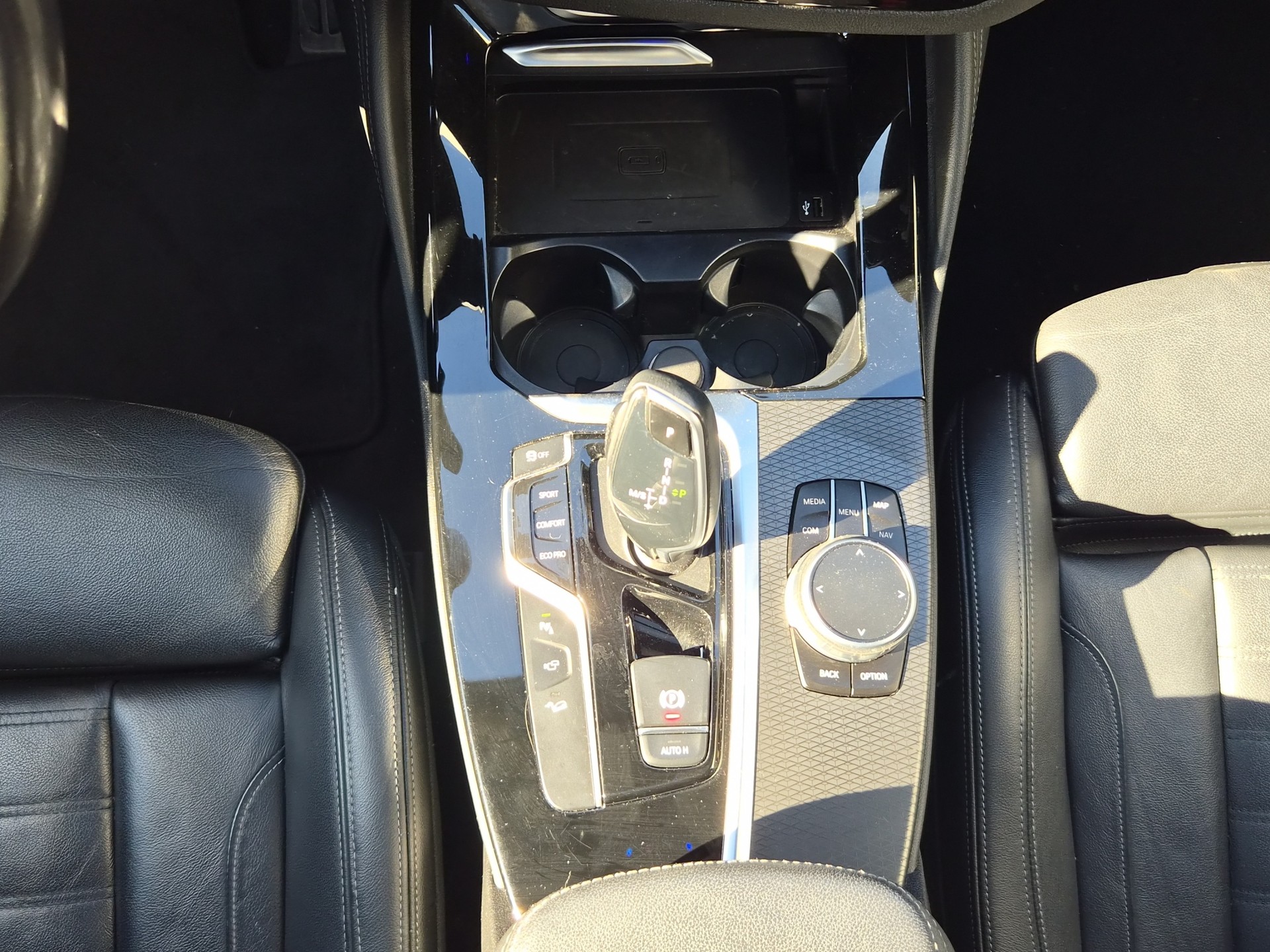 BMW X4 xDrive 30d M Sport X Steptronic-image-16