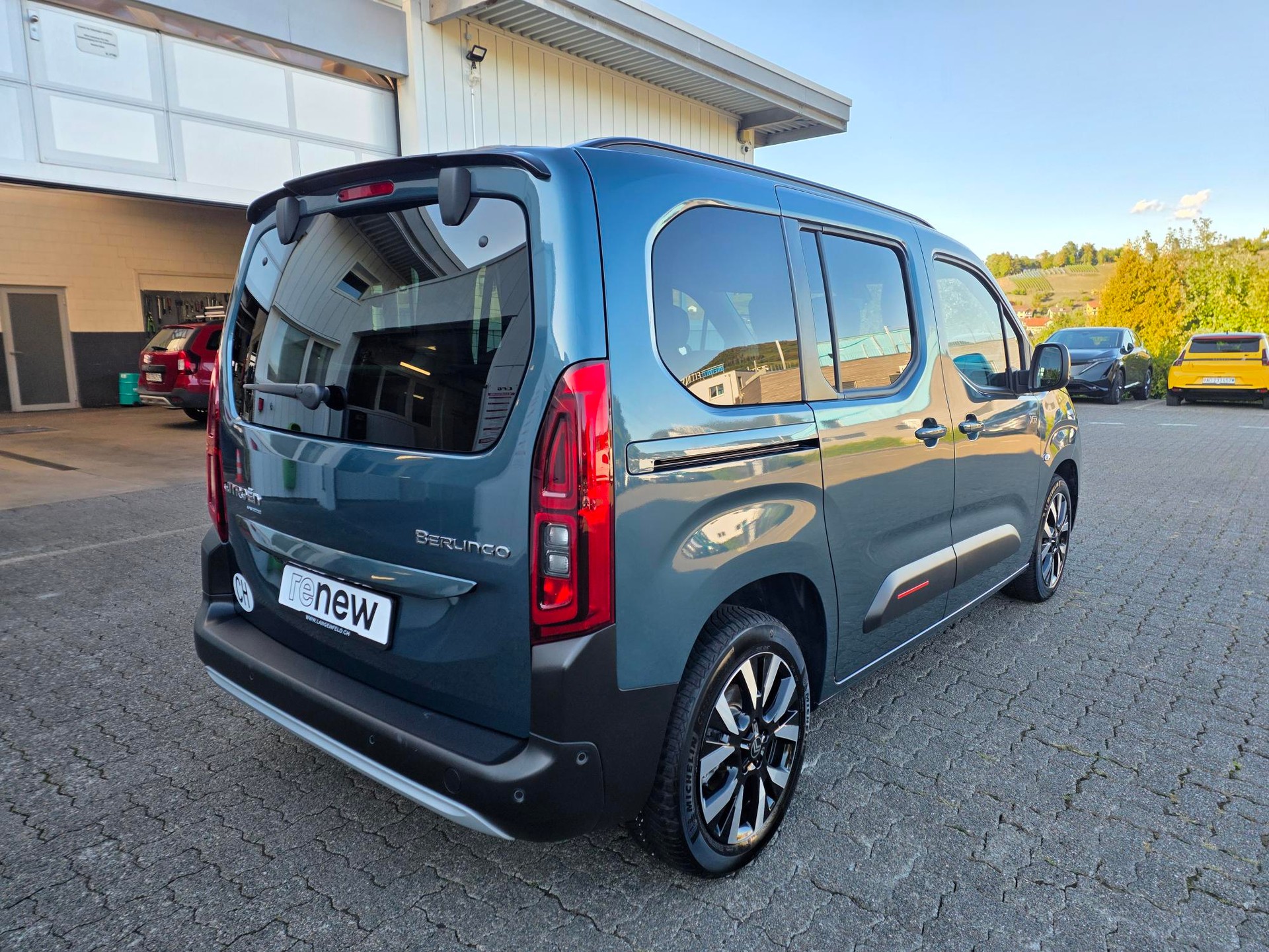 CITROEN Berlingo 1.5 BlueHDi 130 Max XTR-image-3