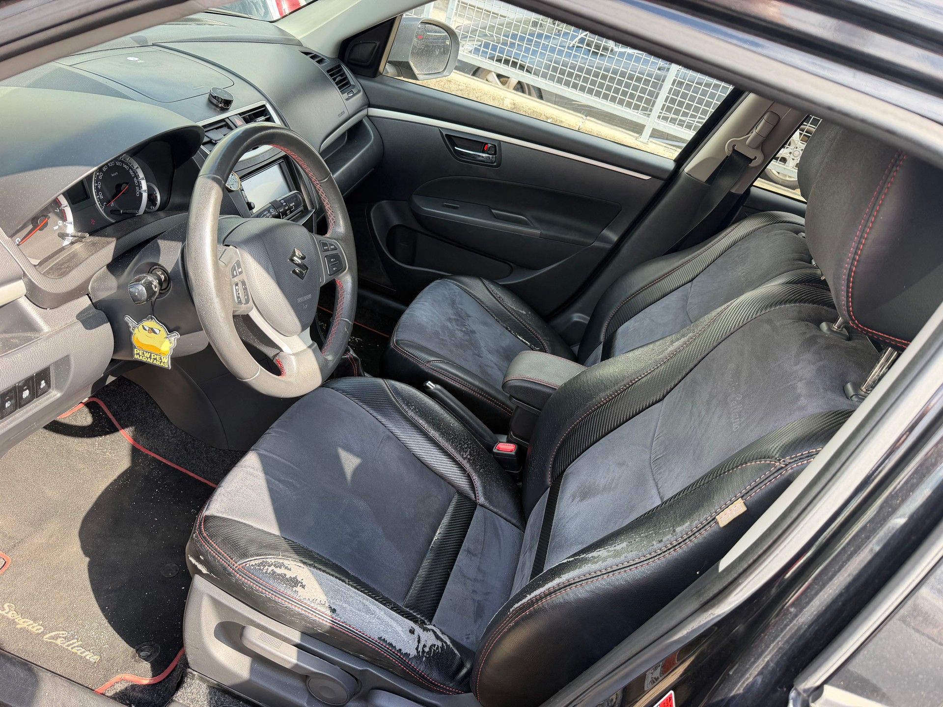 SUZUKI Swift 1.2i 16V GL Sergio Cellano-image-6