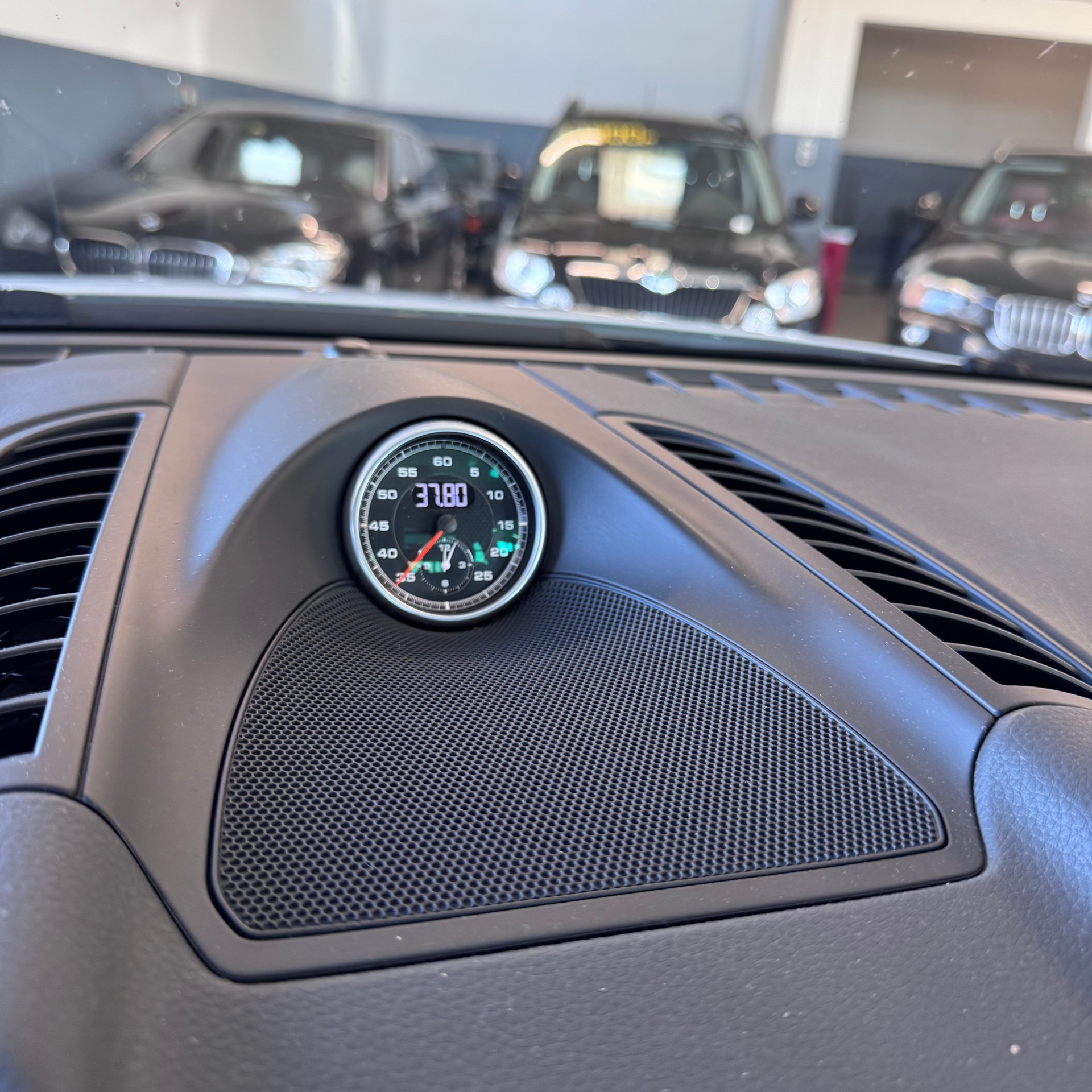 PORSCHE S Diesel-image-11