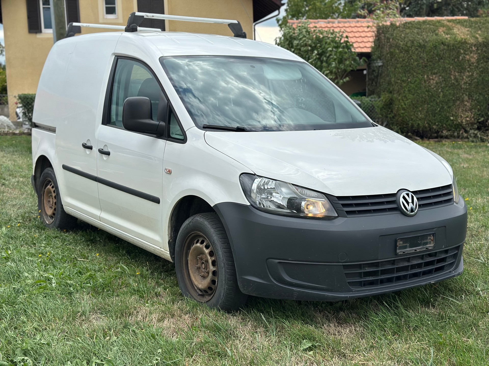 VW Caddy 1.2 TSI-image-1