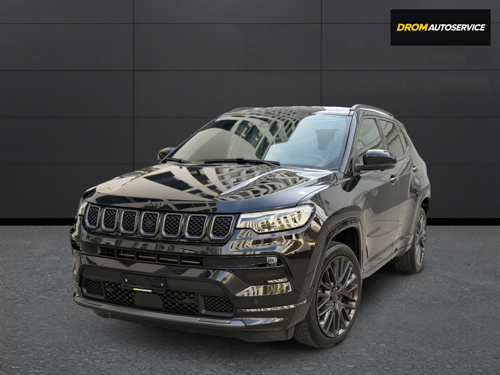 JEEP Compass 4x2 1.3 Turbo S DKG-image-3