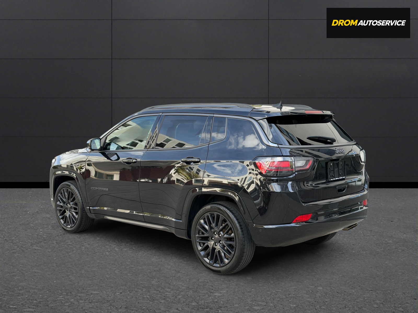 JEEP Compass 4x2 1.3 Turbo S DKG-image-6