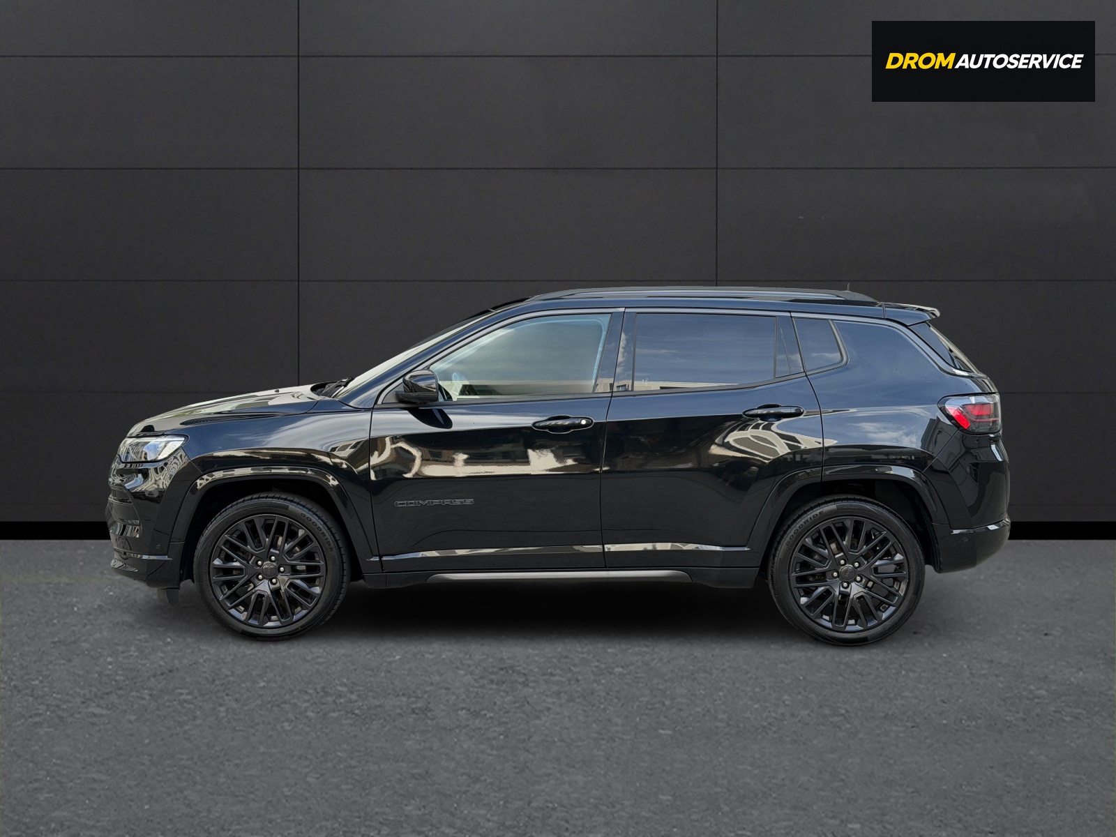 JEEP Compass 4x2 1.3 Turbo S DKG-image-5