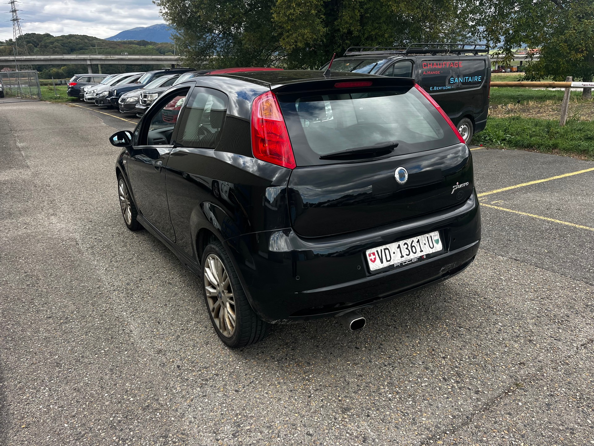 FIAT Punto 1.4 16V Freestyle-image-7