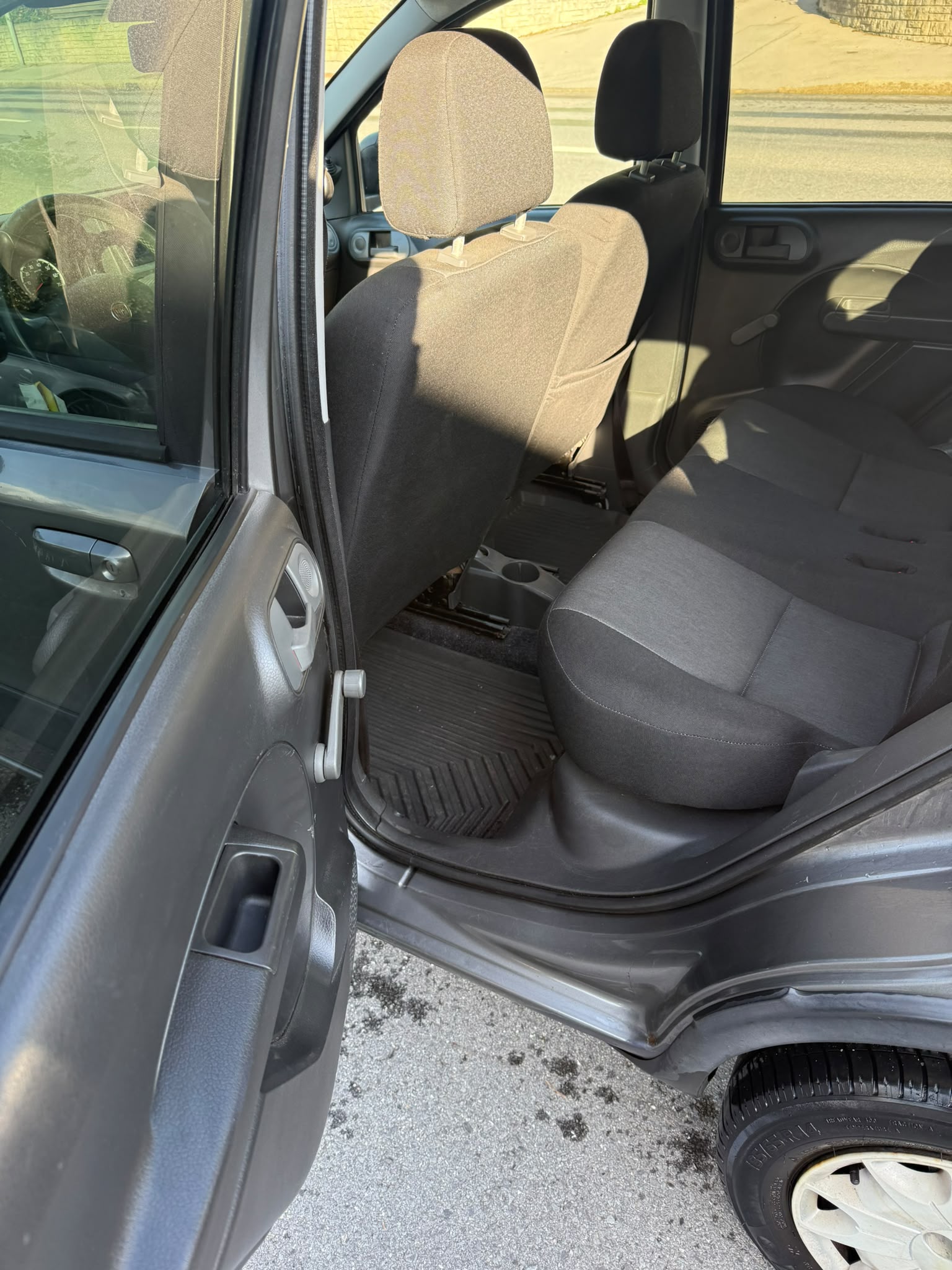 FIAT Panda 1.3 16V JTD Climbing 4x4-image-11