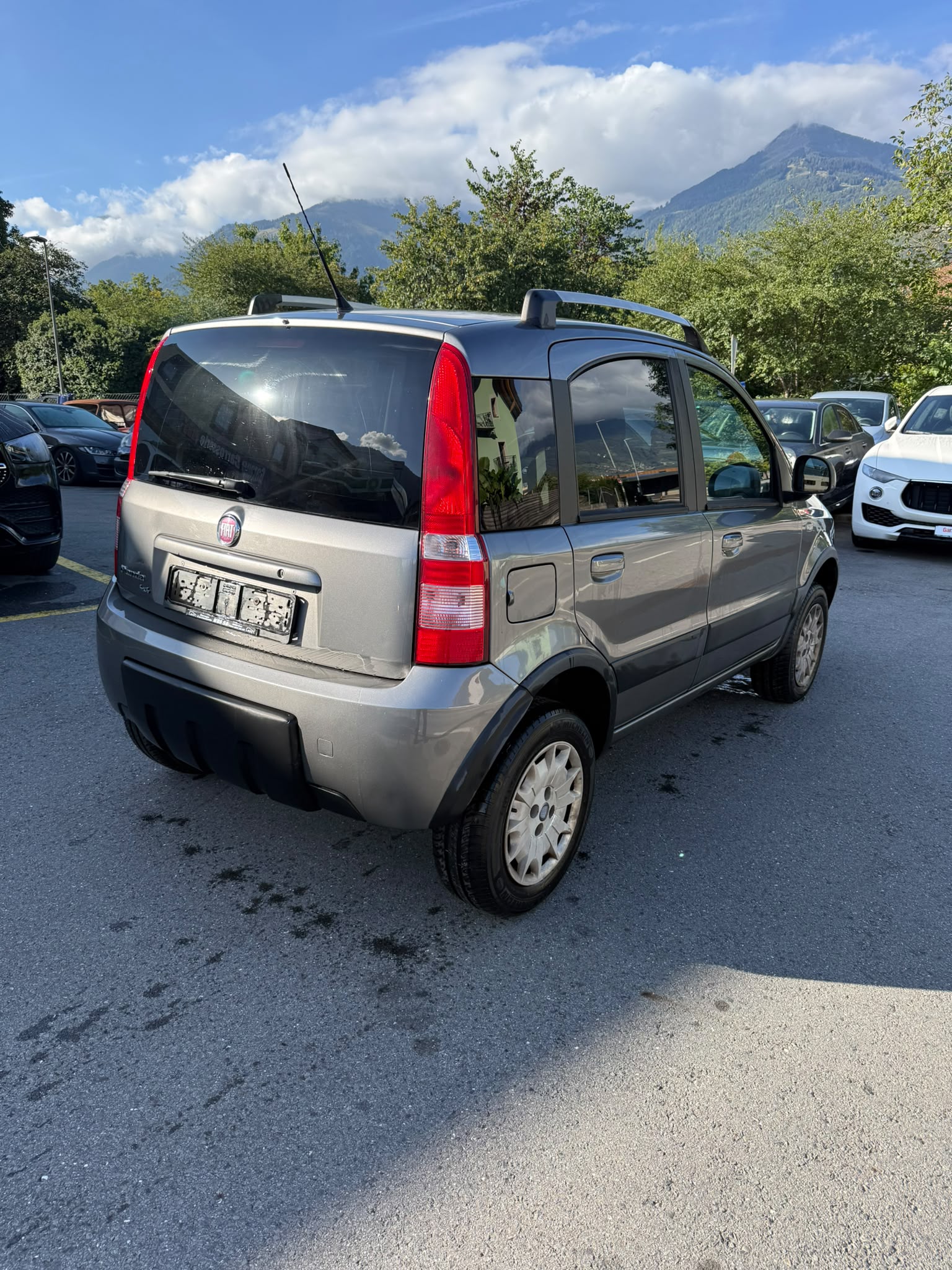 FIAT Panda 1.3 16V JTD Climbing 4x4-image-3