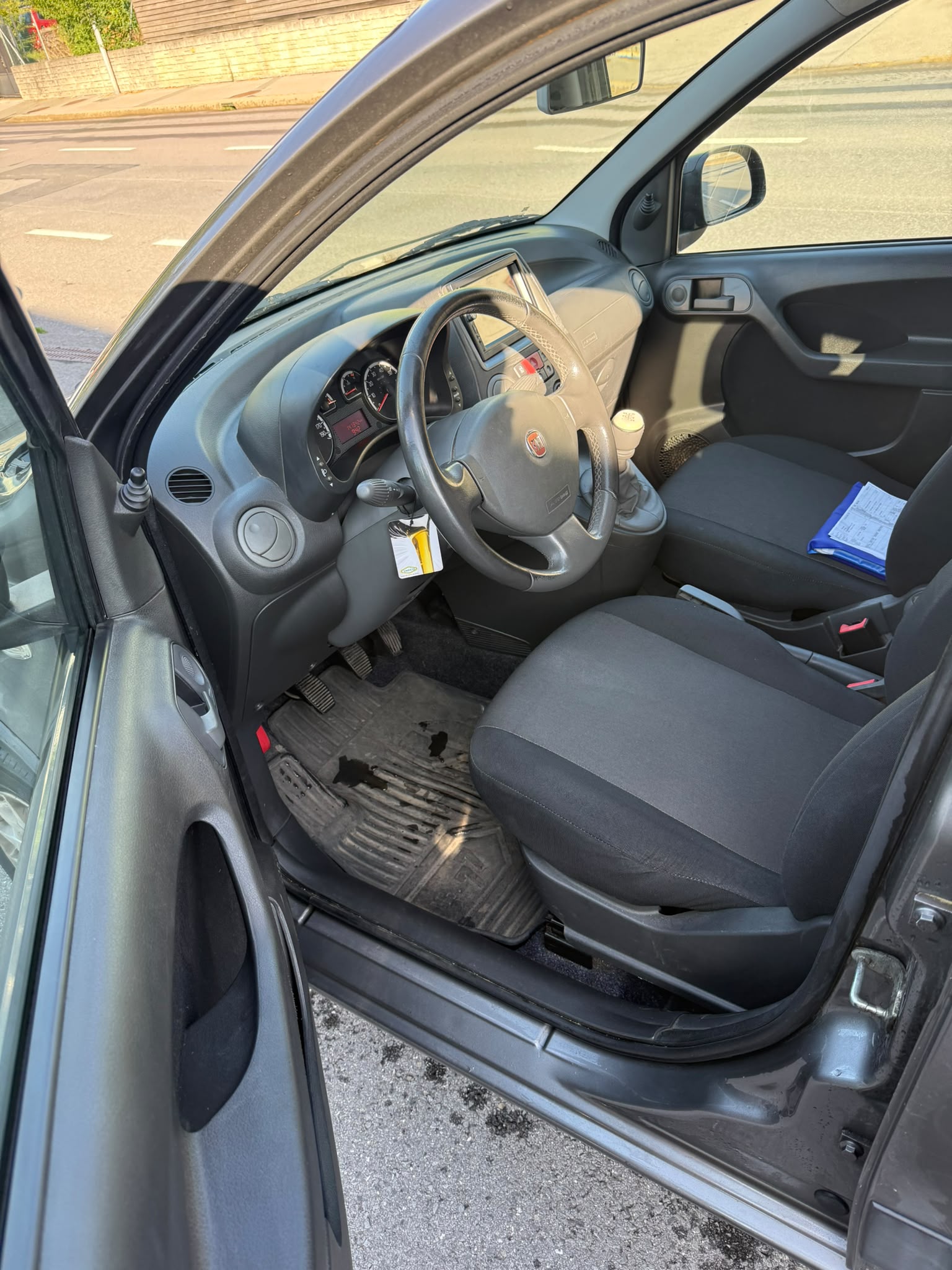 FIAT Panda 1.3 16V JTD Climbing 4x4-image-8