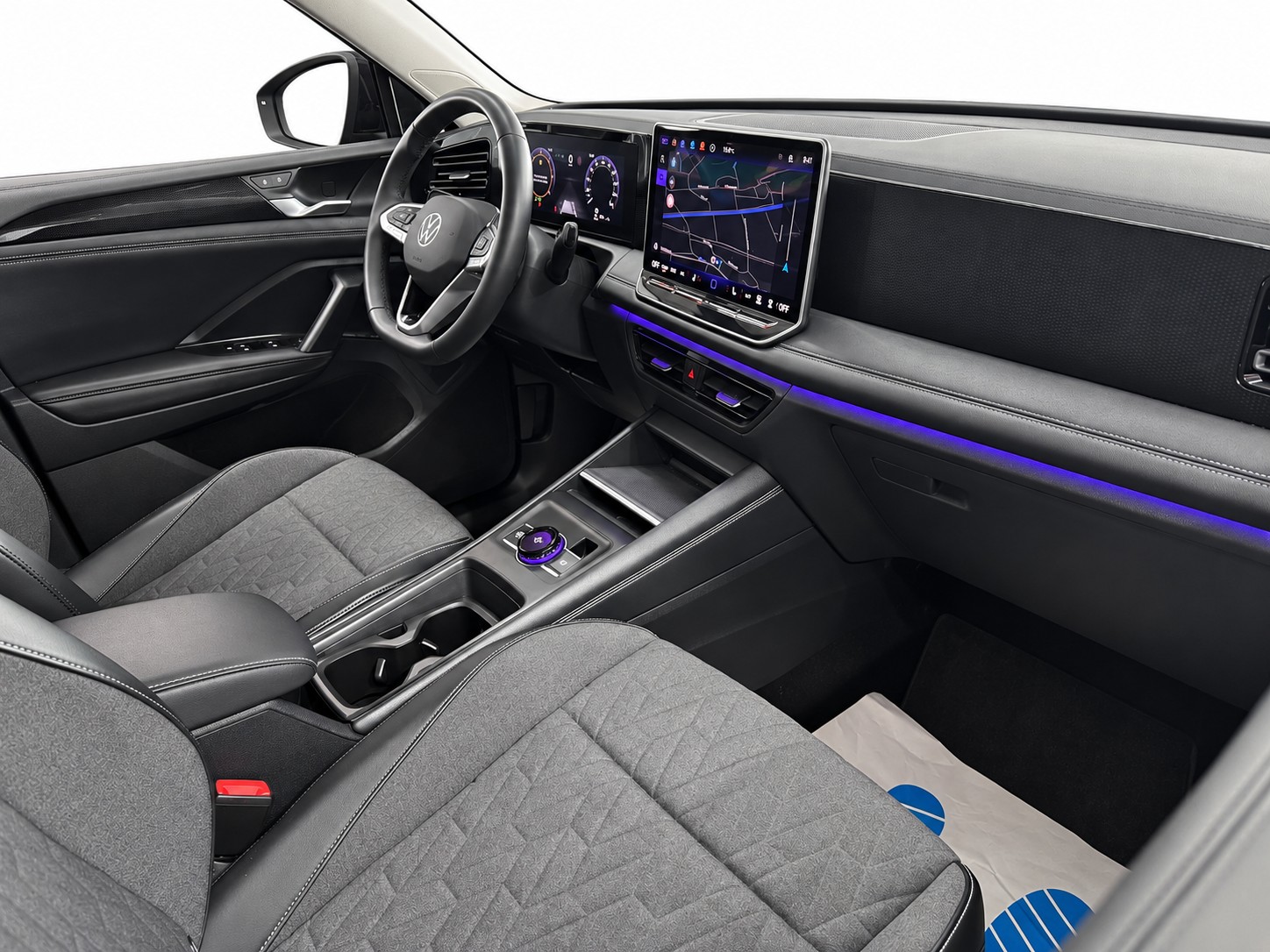 VW Tiguan 2.0 TDI SCR Life DSG-image-9