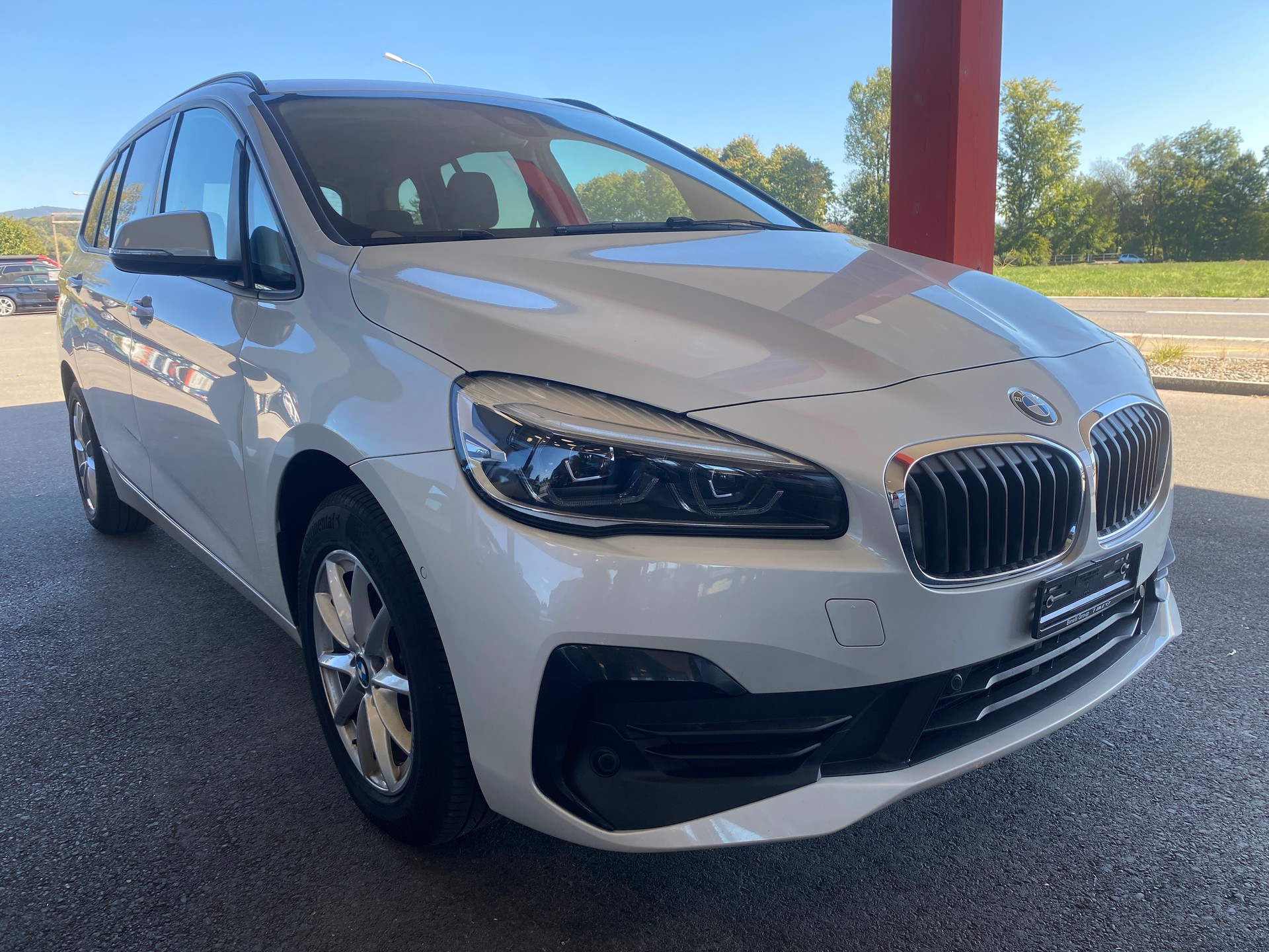 BMW 216d Gran Tourer DKG-image-3