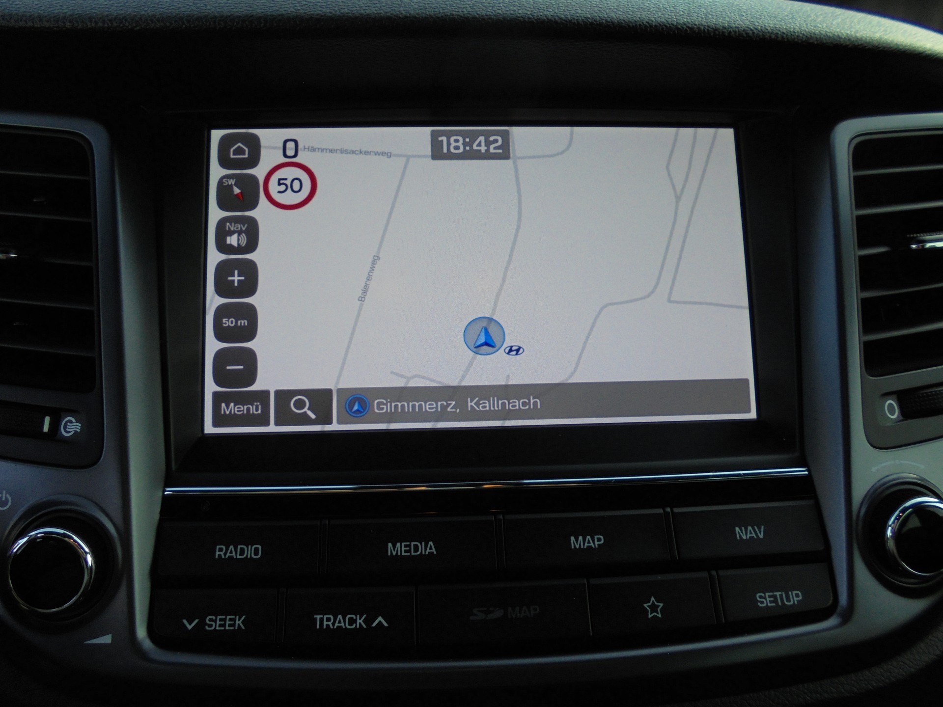 HYUNDAI Tucson 1.6 TGDI GO Plus 4WD Automatic-image-7